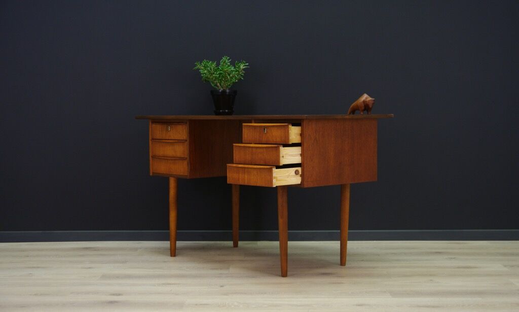 Scandinavian teak desk 60/70 years