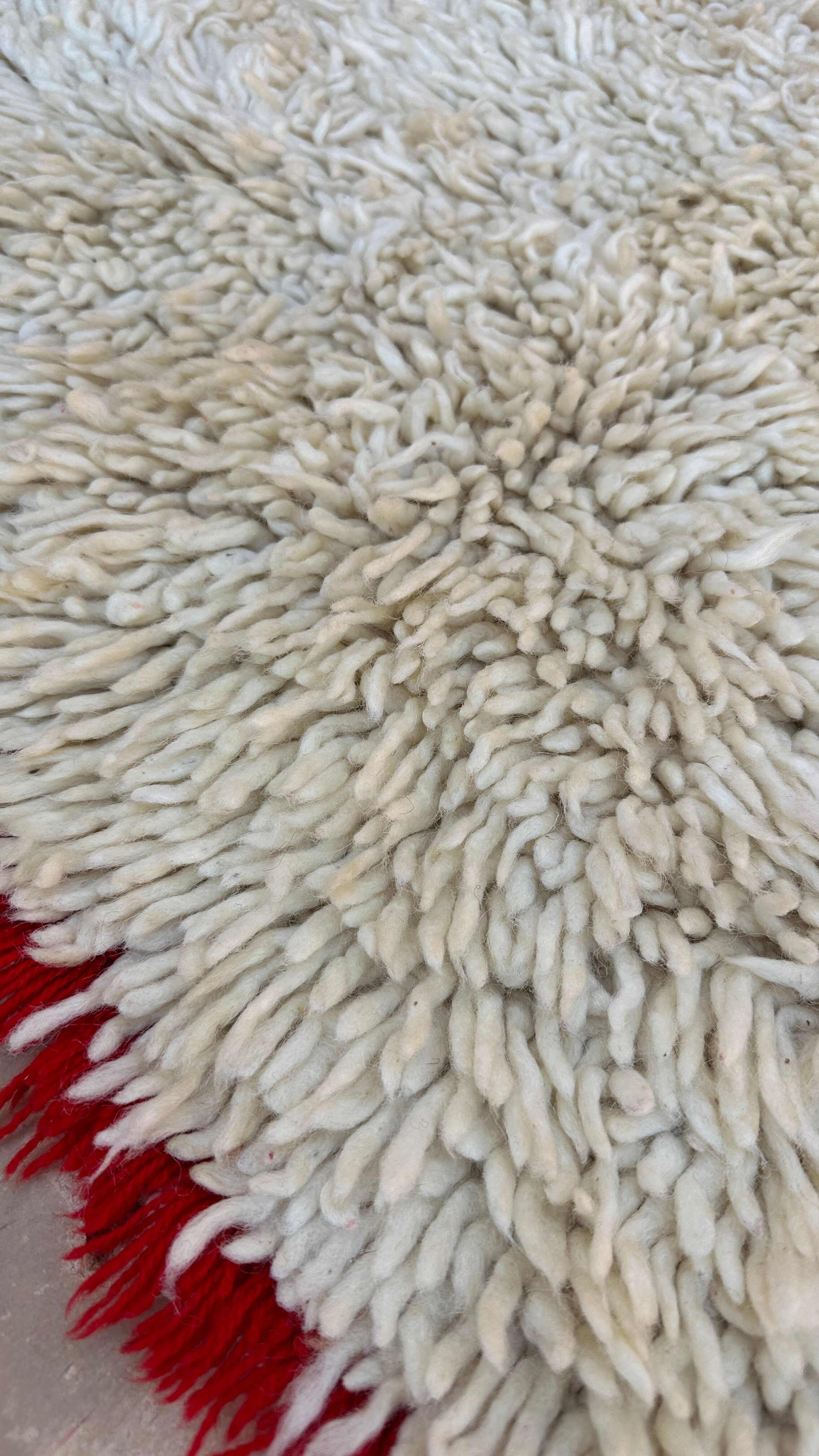 Moroccan carpet 170x234cm