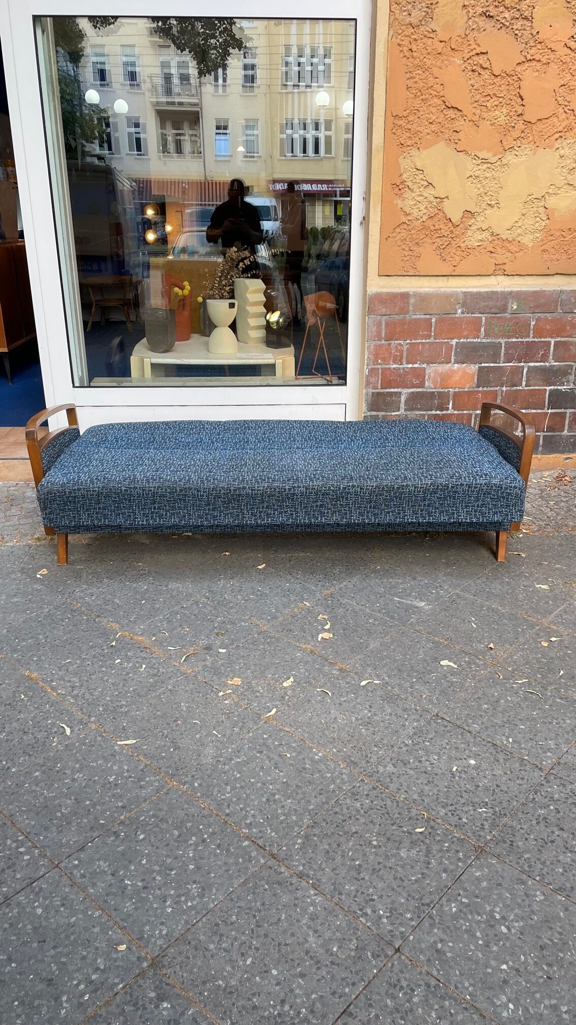 Daybed sofa from the 60s in wood and fabric