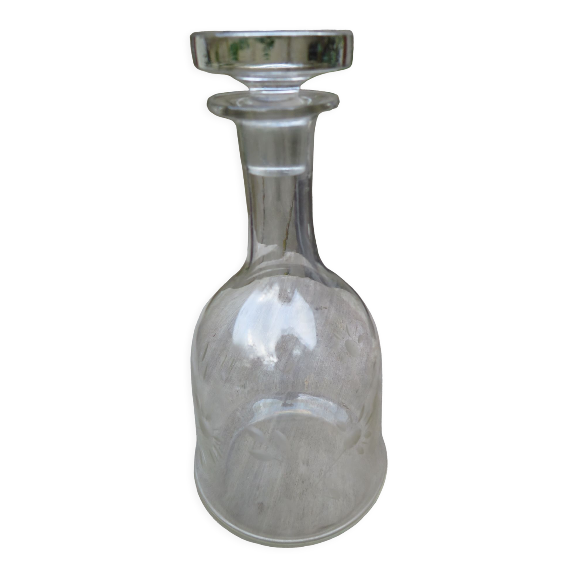 Frosted engraved crystal decanter