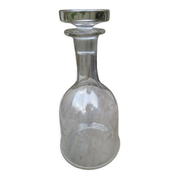 Carafe en cristal gravé dépoli