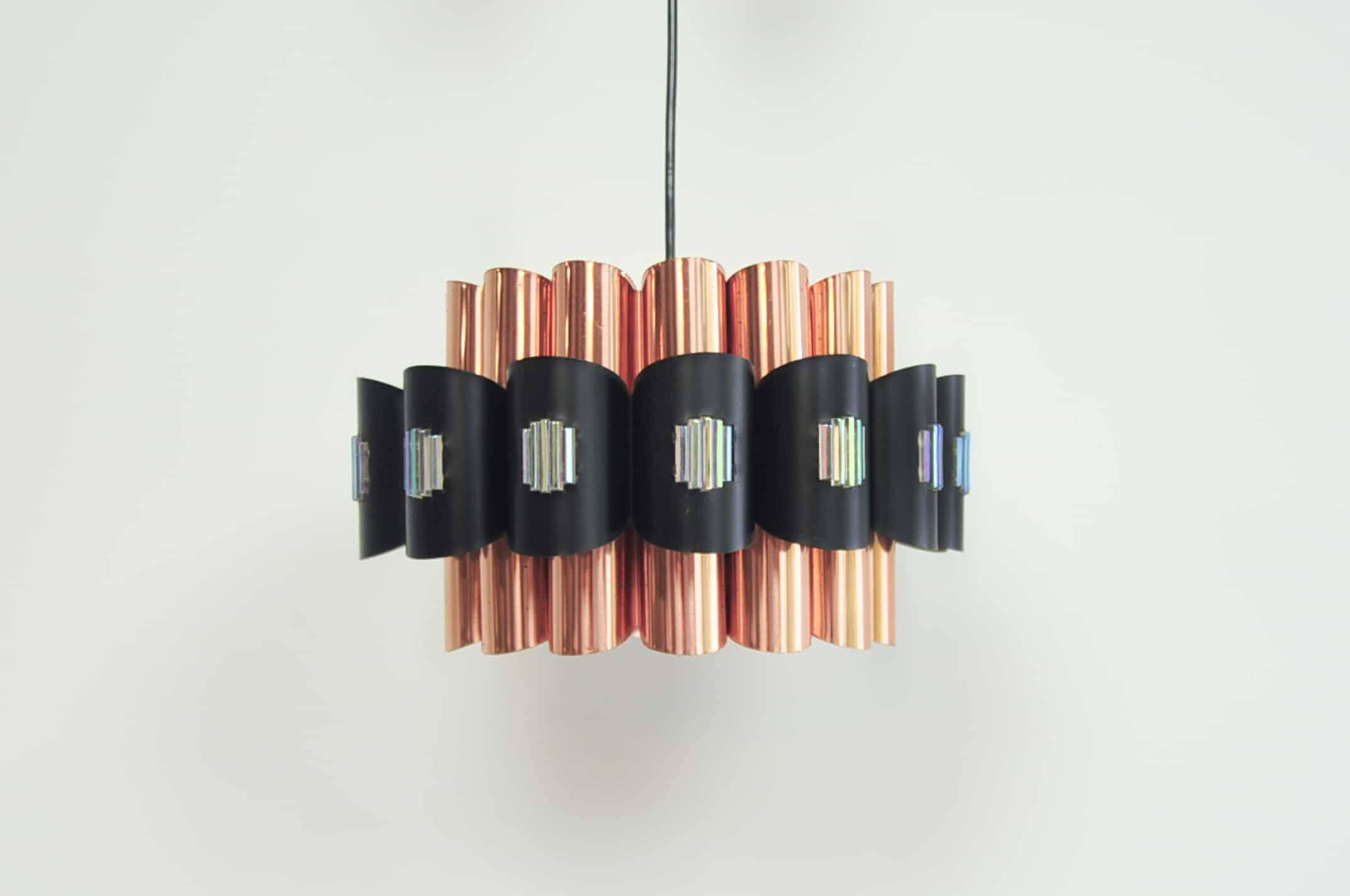 Lampe suspendue en cuivre avec nacre par Werner Schou