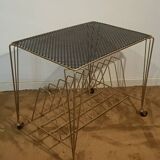 Openwork metal hifi table