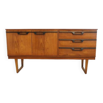 Vintage teak Stonehill sideboard 'Crowland' | 144 cm