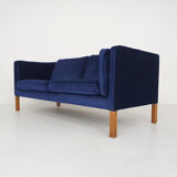 Canapé  2,5 places de Borge et Peter Mogensen pour Fredericia, modèle 2335, Danemark 1975