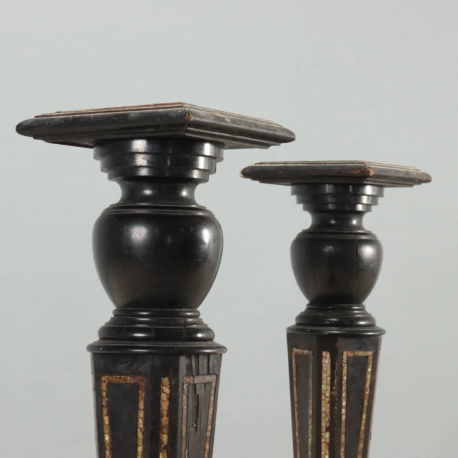 Antique ebonised wood and mother-of-pearl columns, 19th century