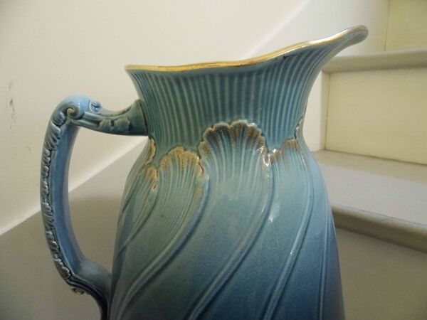 Pichet broc à eau  faïence Villeroy et Boch fin XIX ème siècle début XX ème siècle