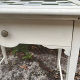 Small vintage table / dressing table with earthenware