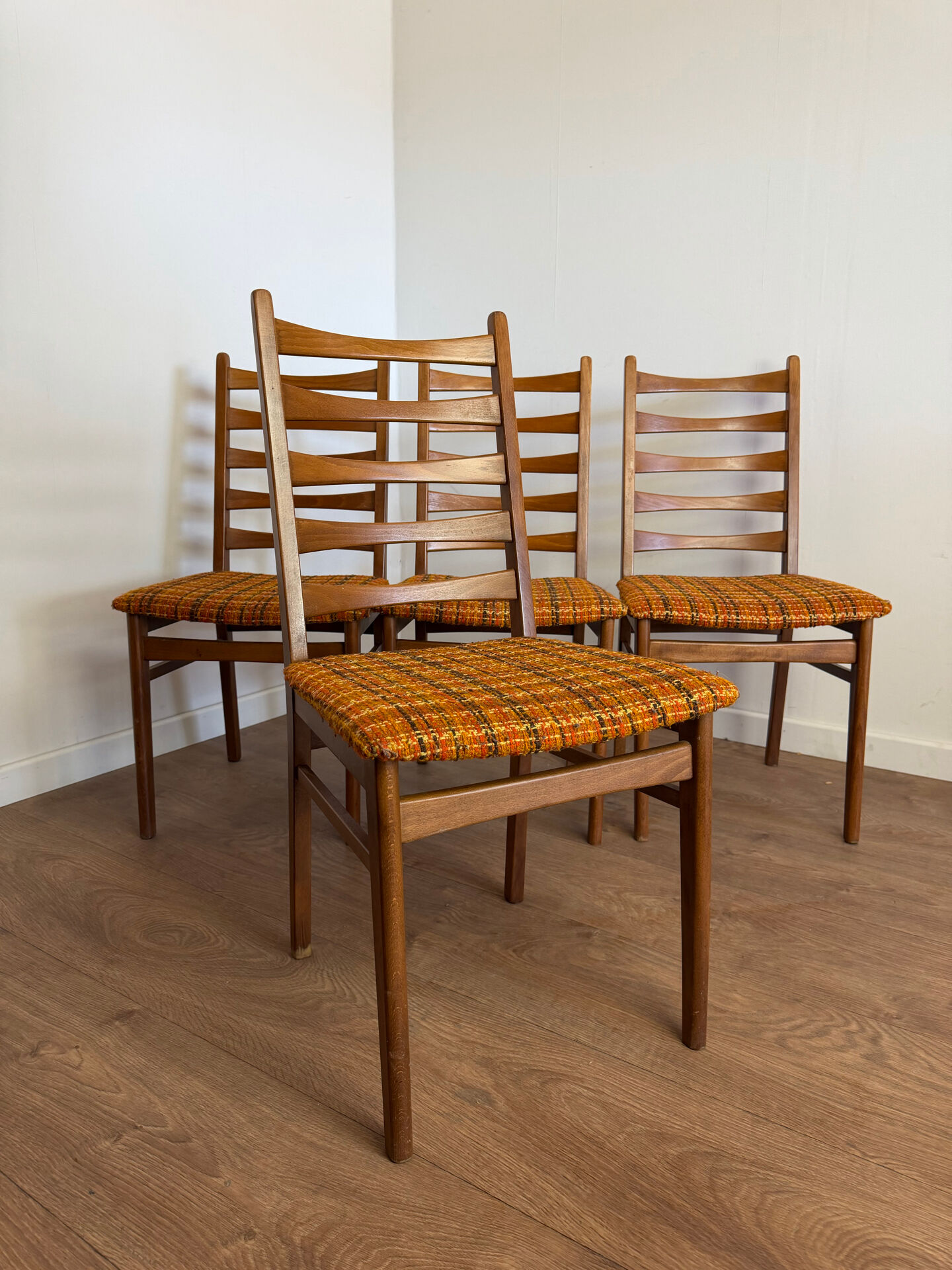 Set of 4 Scandinavian chairs from the 60s/70s.