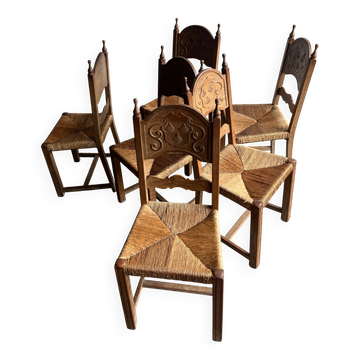Ensemble de 6 chaises en chêne sculpté avec assise en paille – années 1950