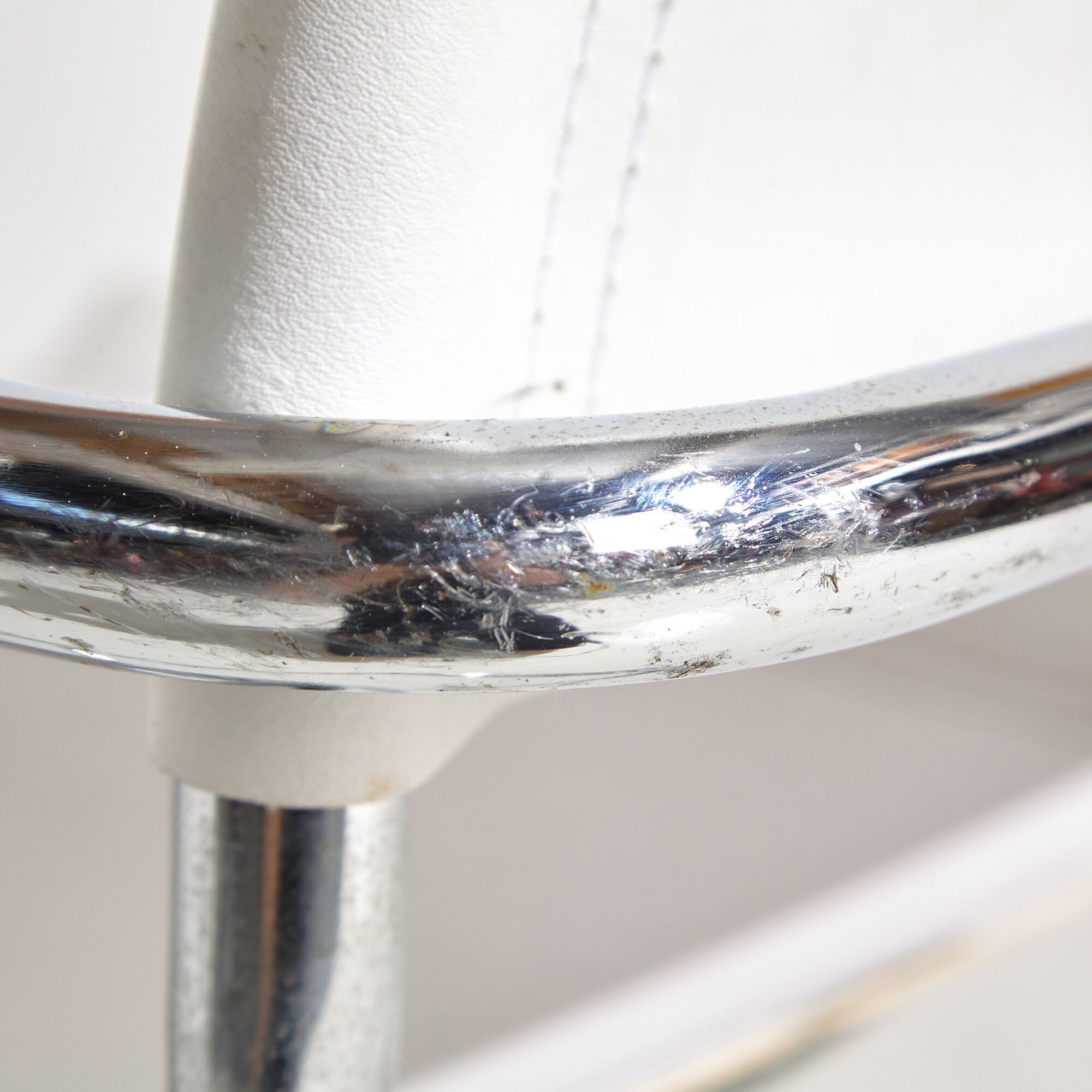 Tabouret de bar tubulaire