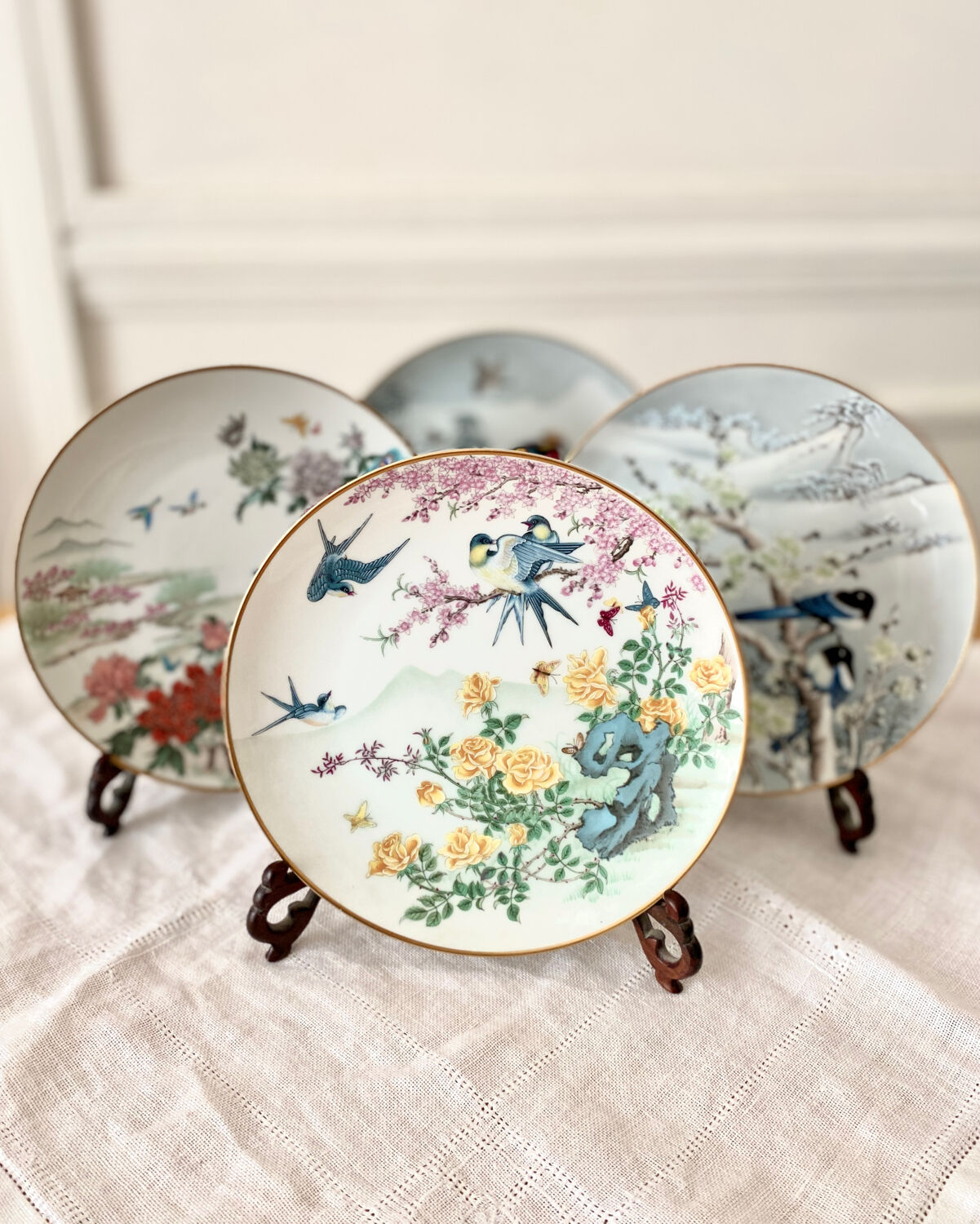 Lot 4 decorative plates porcelain Franklin mint FP Japan 1981