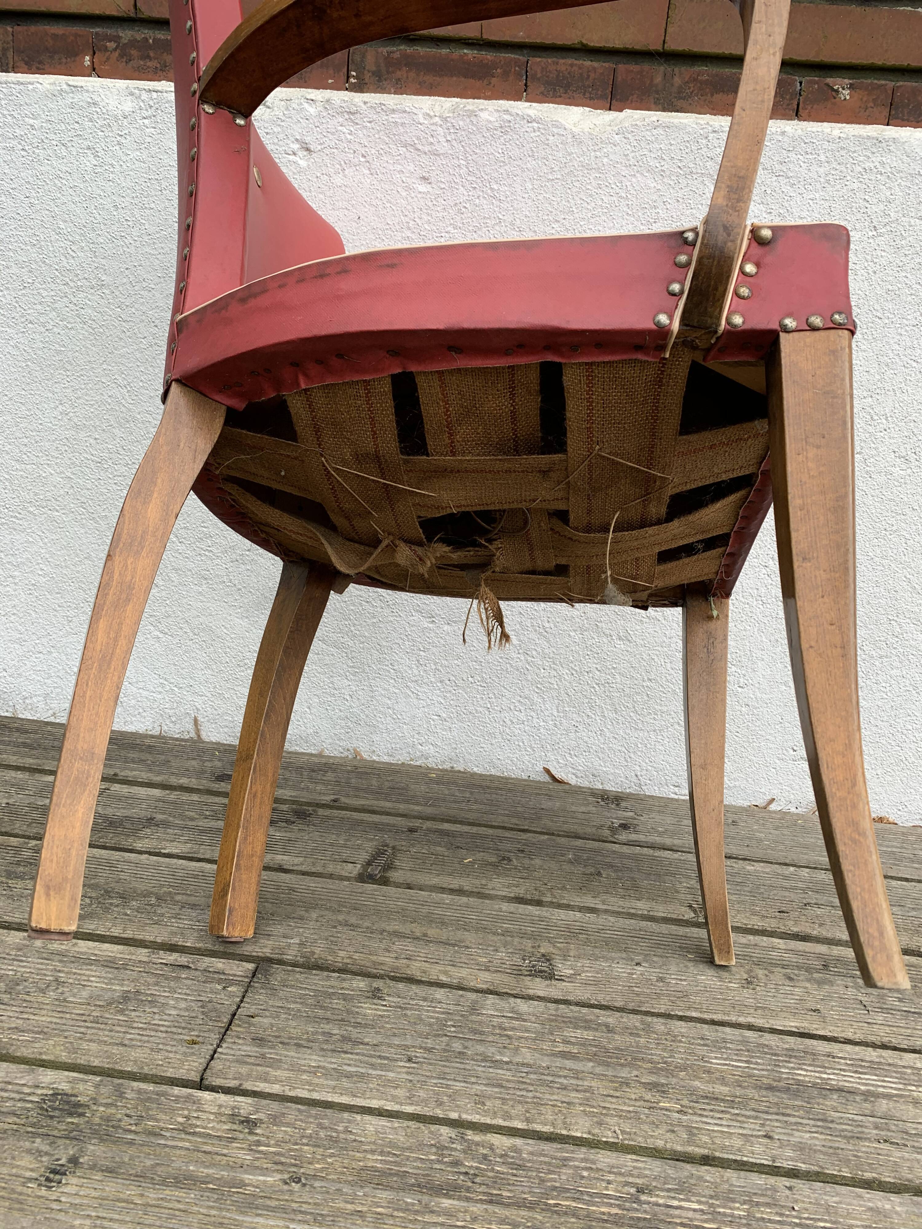 Red skai bridge armchair