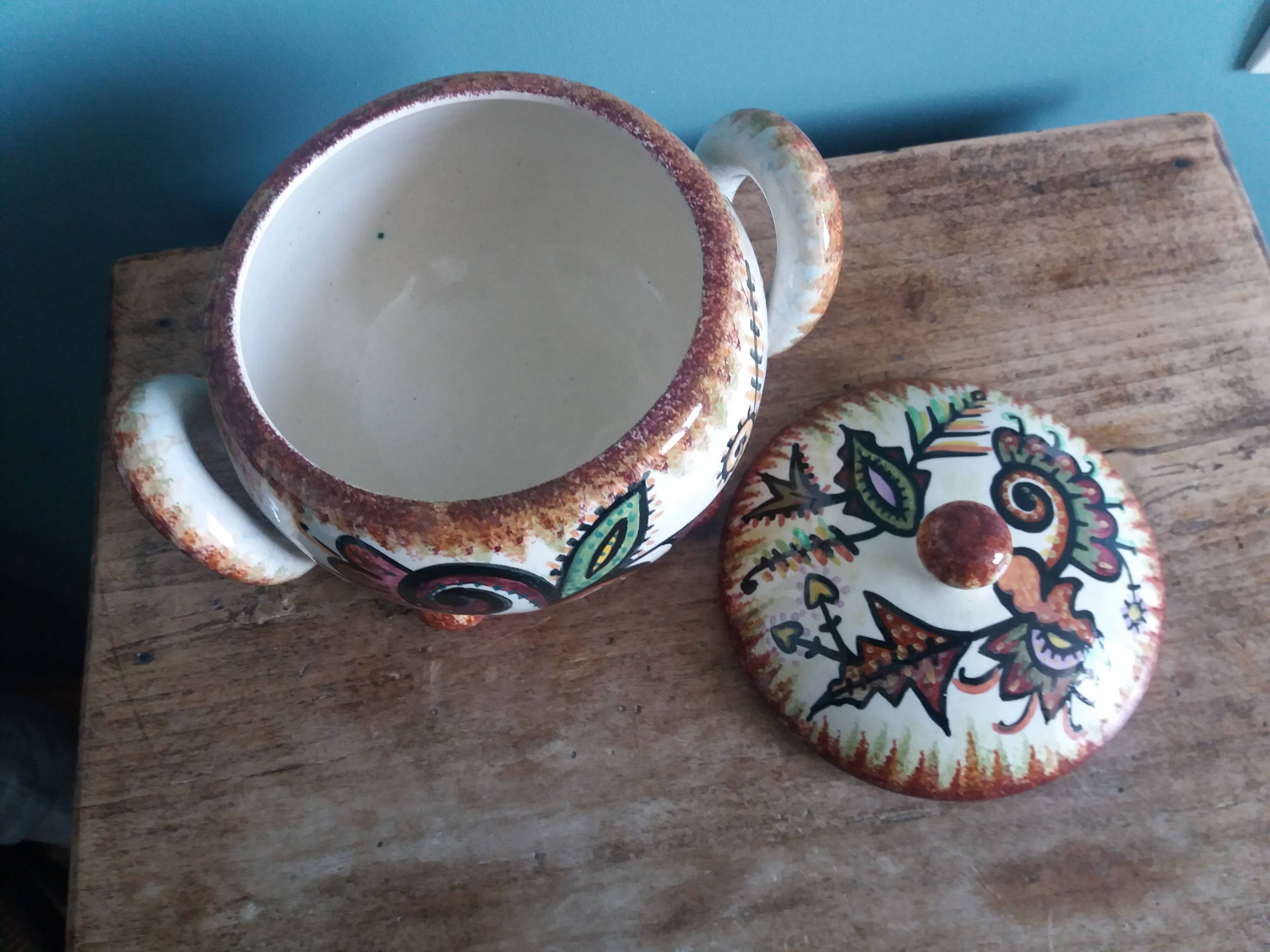 Covered pot workshop Paul Fouillen Quimper signed Maurice Fouillen