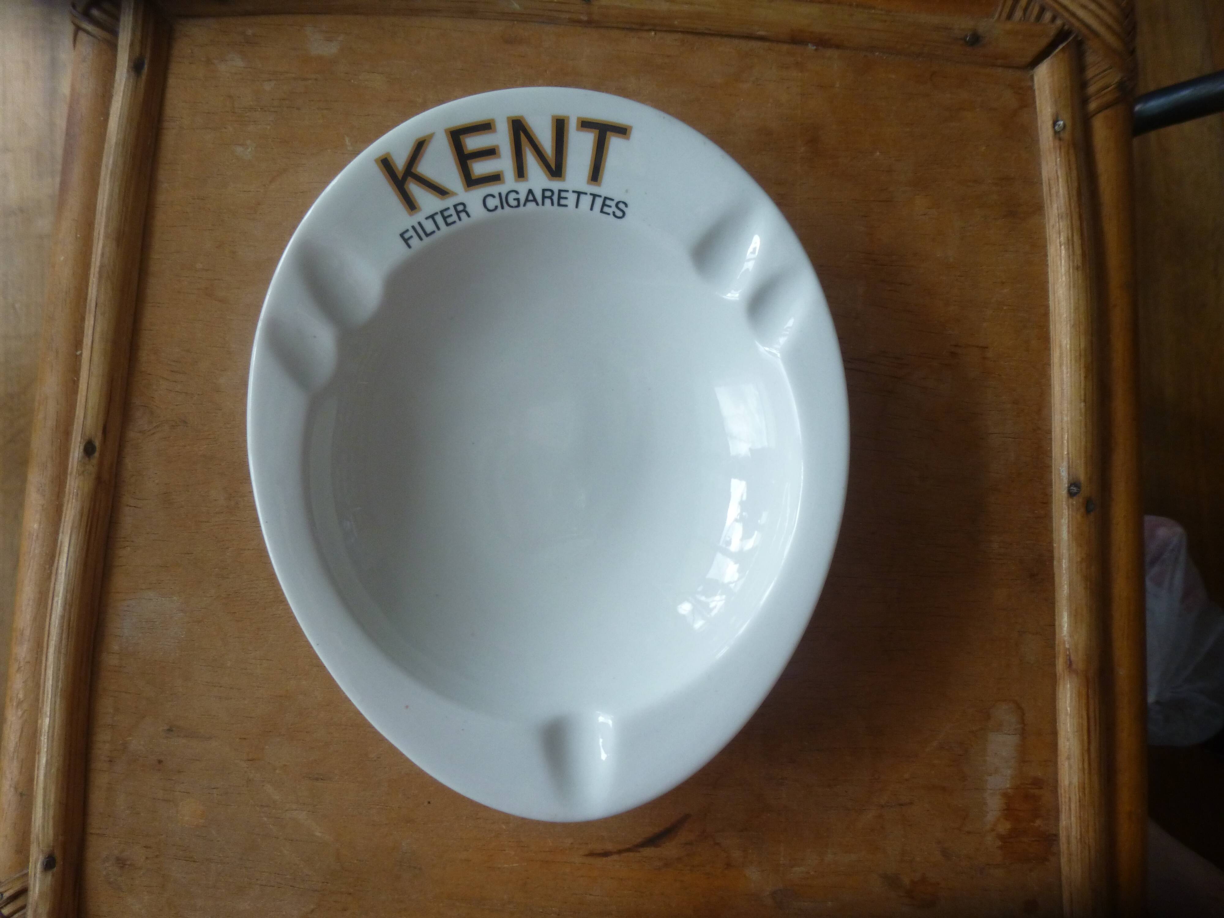 Cendrier publicitaire Kent par Villeroy & Boch