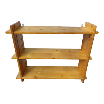 Scandinavian pine shelf