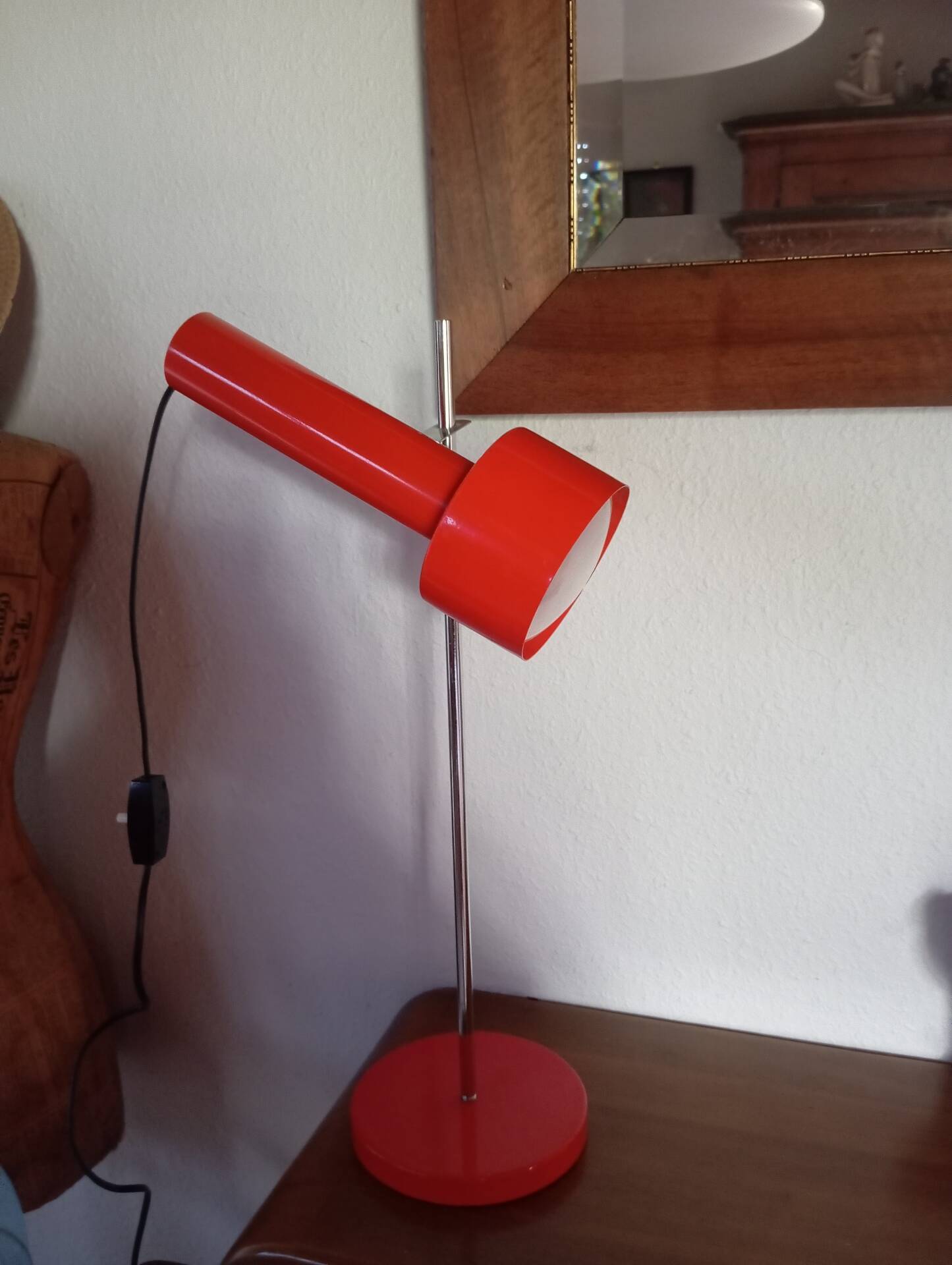 Stralux desk lamp