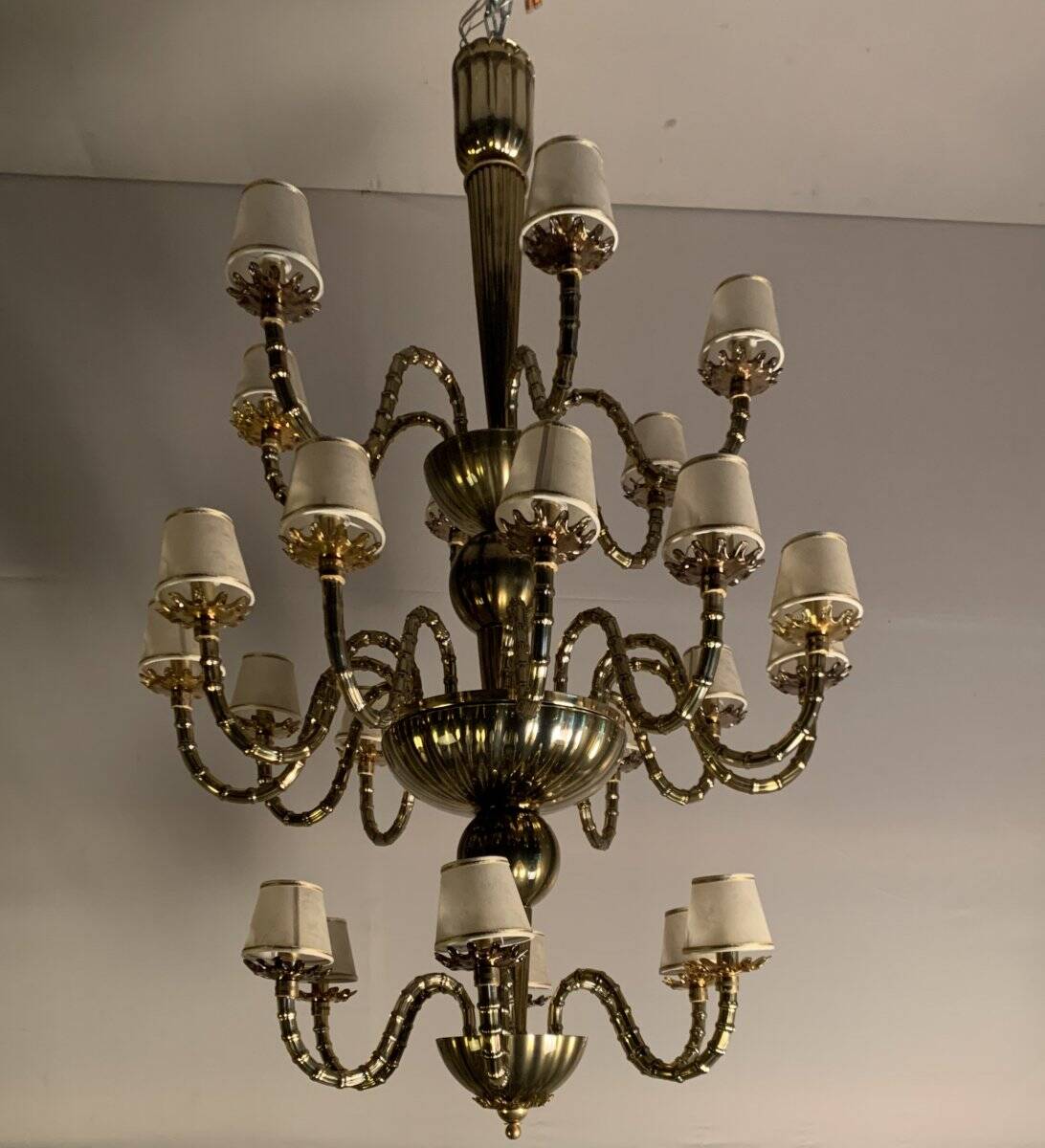 Venetian chandelier in gilded Murano glass, circa 1980