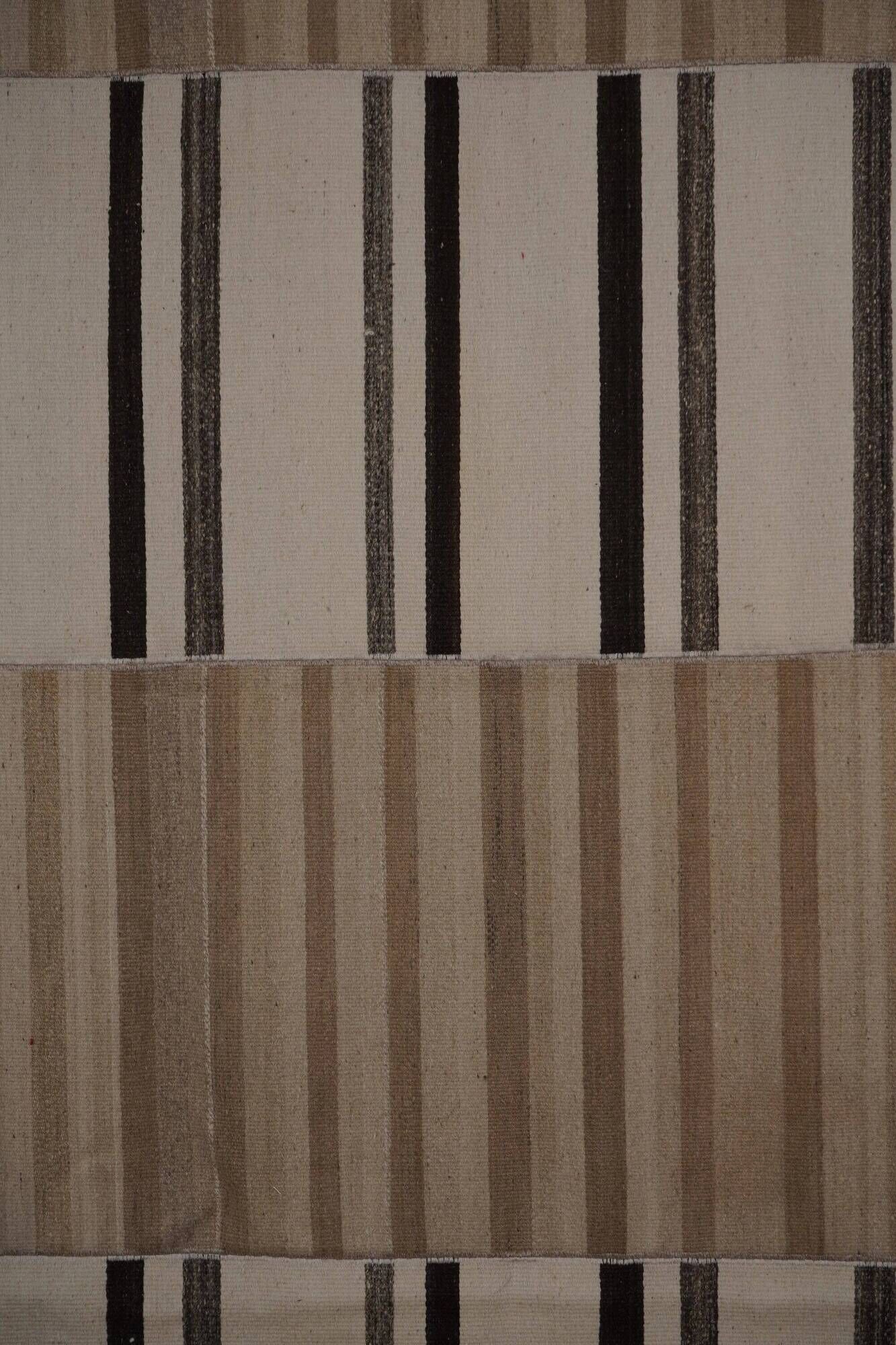 Vintage Turkish kilim handwoven 279x310 cm