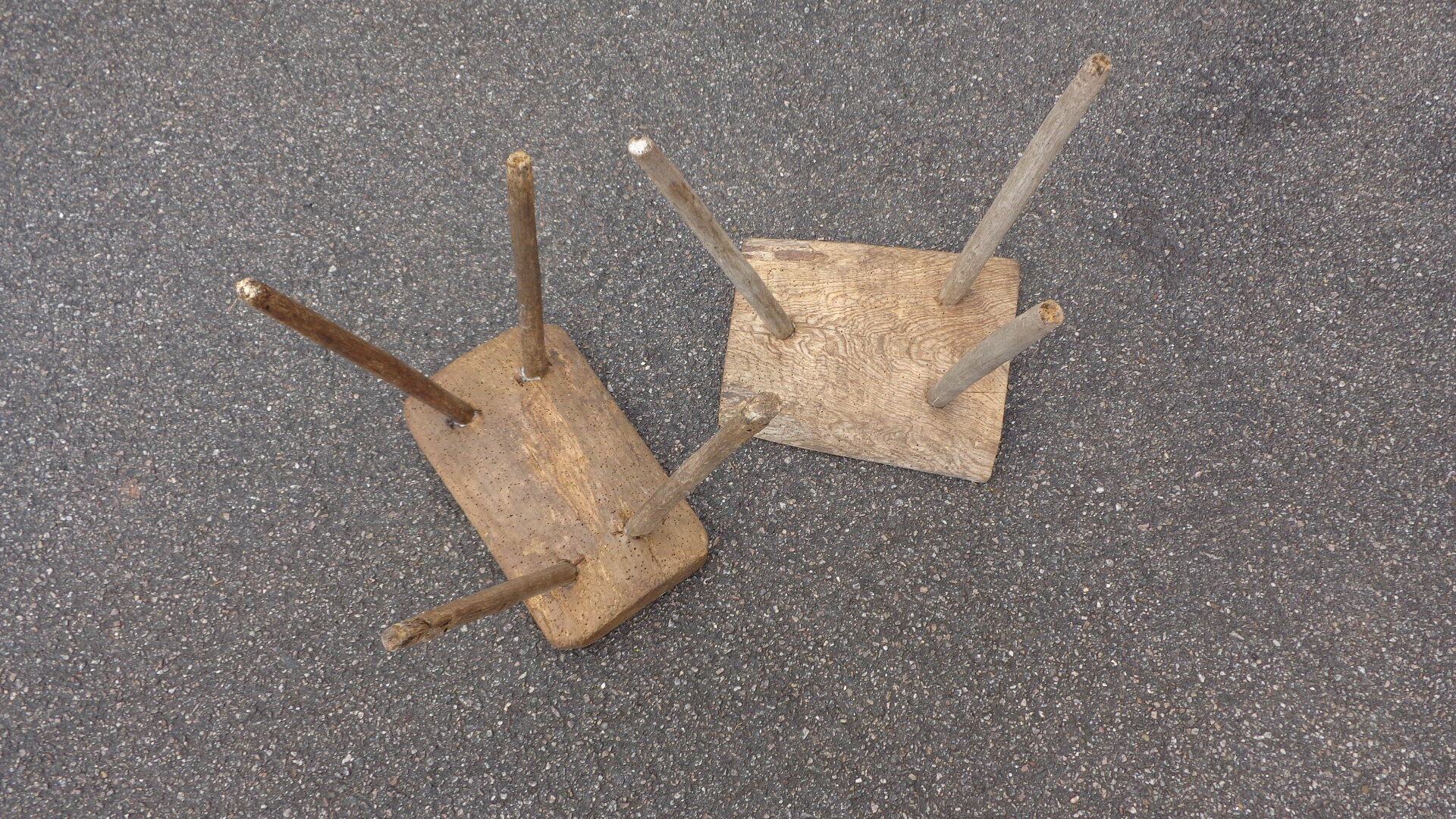 Natural wood sellette