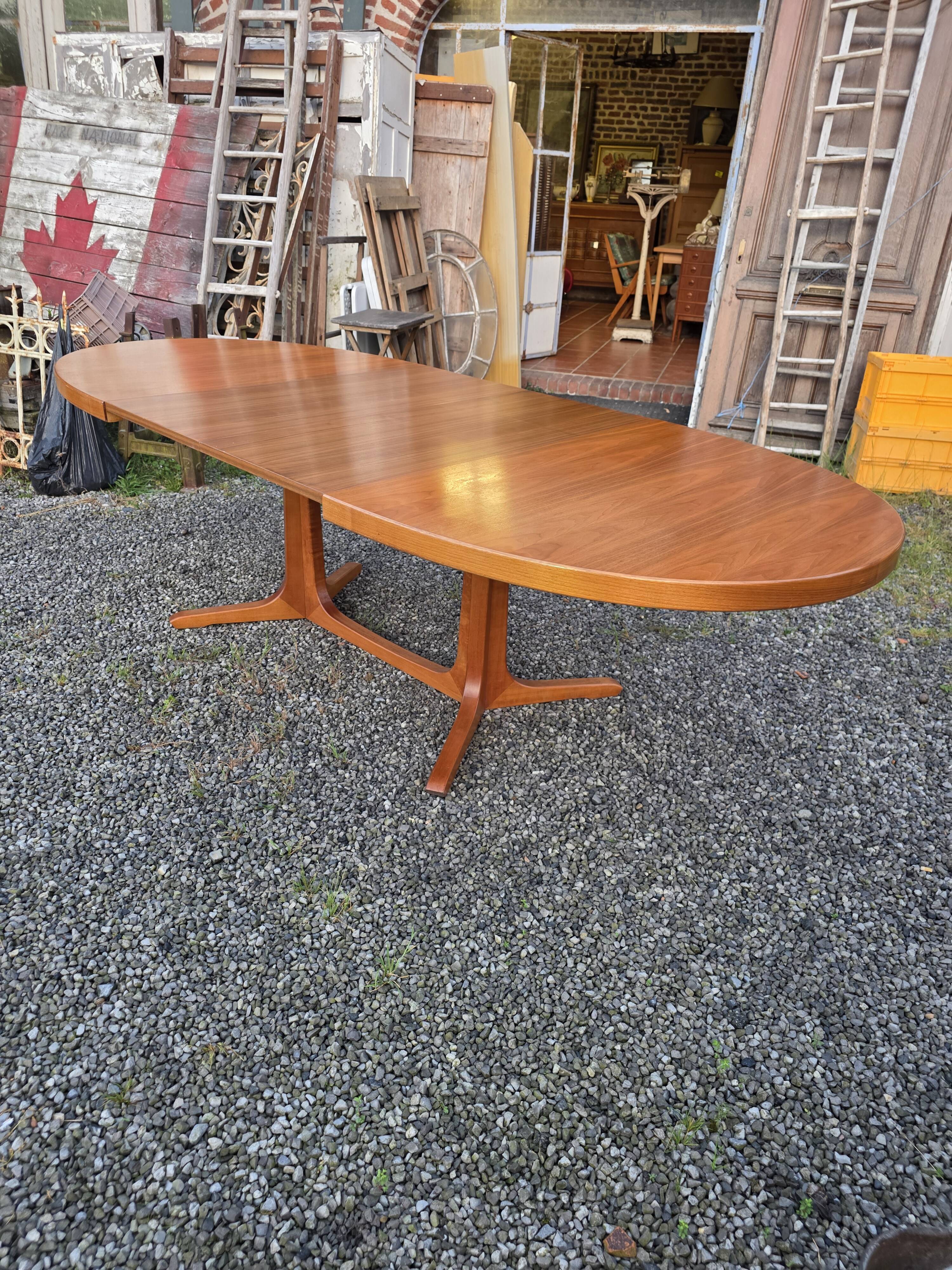 Baumann extendable table in teak from the 1960s (2 extensions)