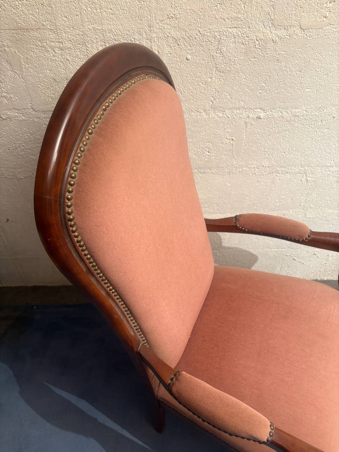Fauteuil voltaire velours rose