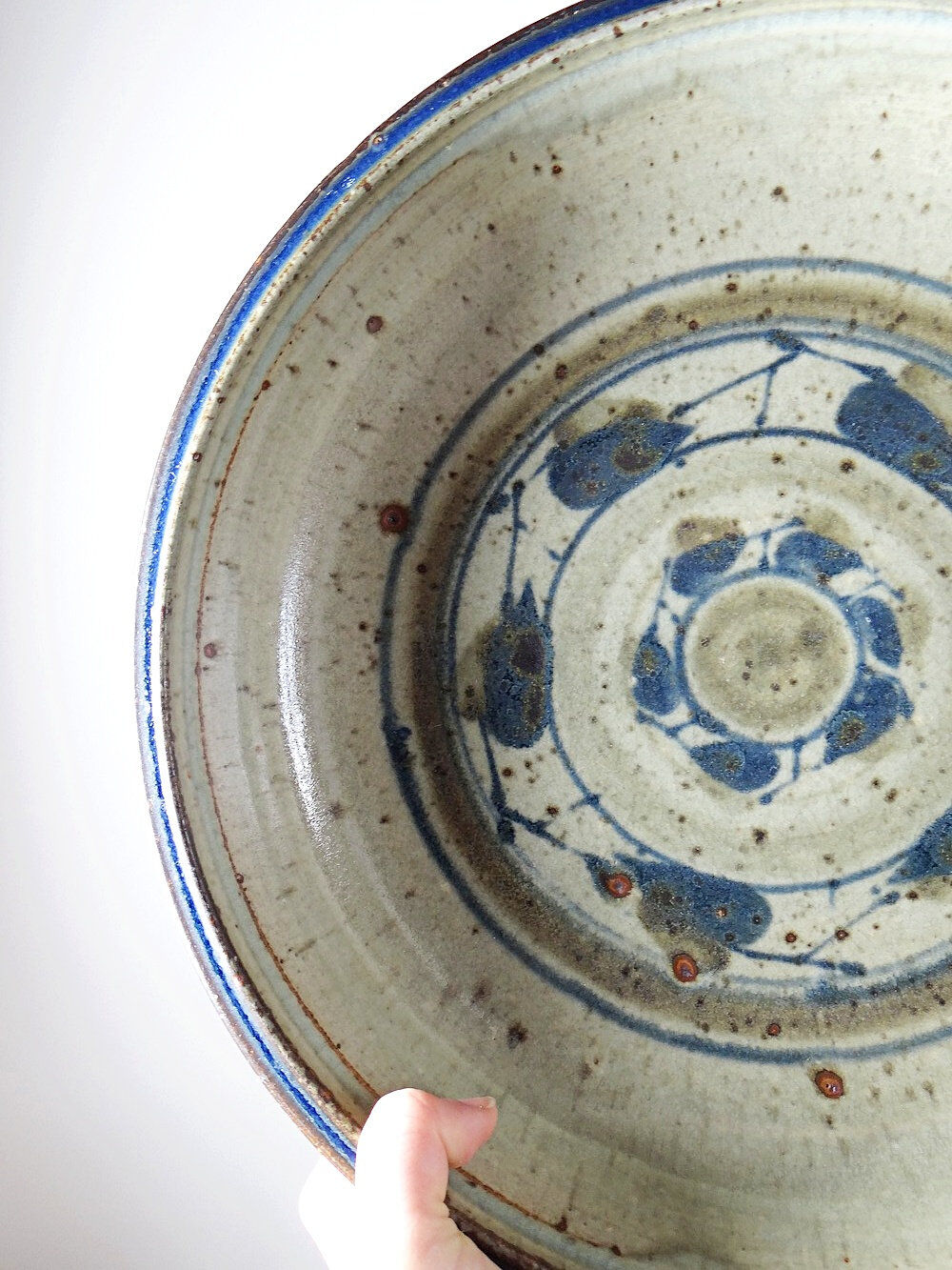 Vintage 1960s-1970s pyrite art stone fruit bowl.