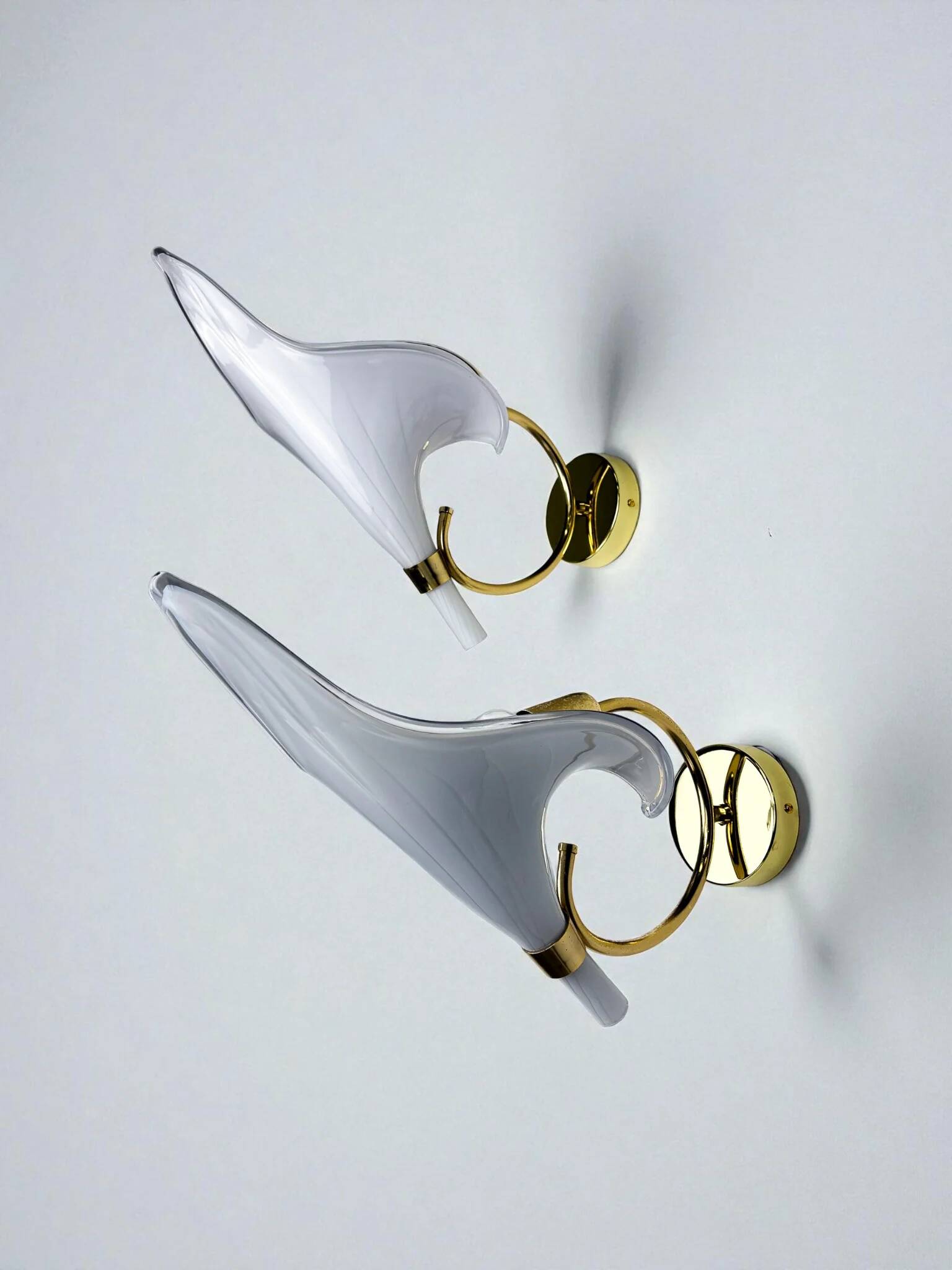 Pair of Italian hand blown Murano glass calla lily wall lights by Franco Luce, 1970s