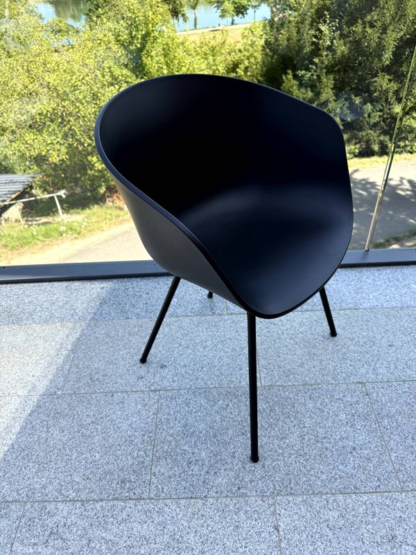 Chaise HAY – AAC 22 ''About A Chair