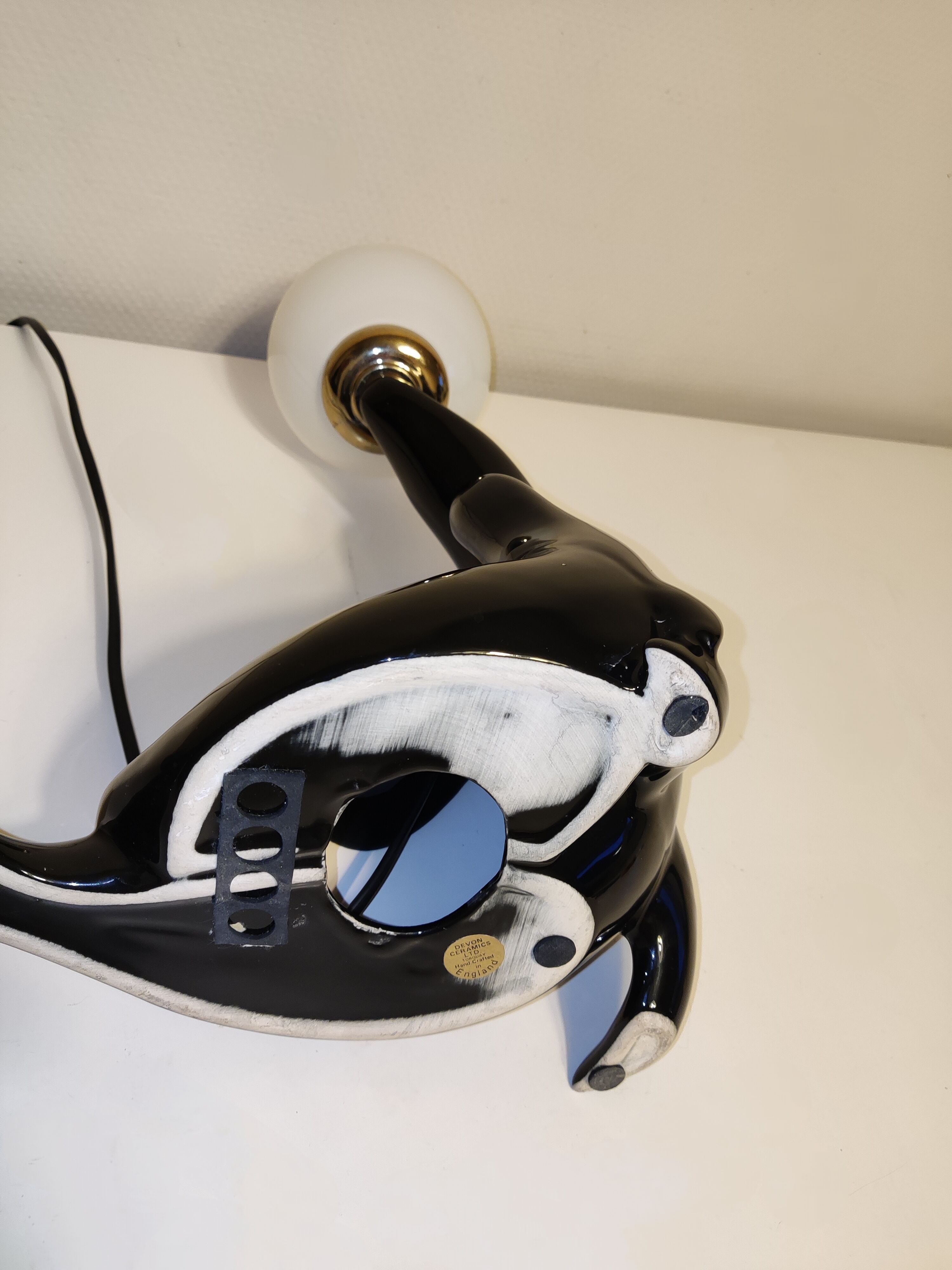 Sea lion lamp with its small ceramic