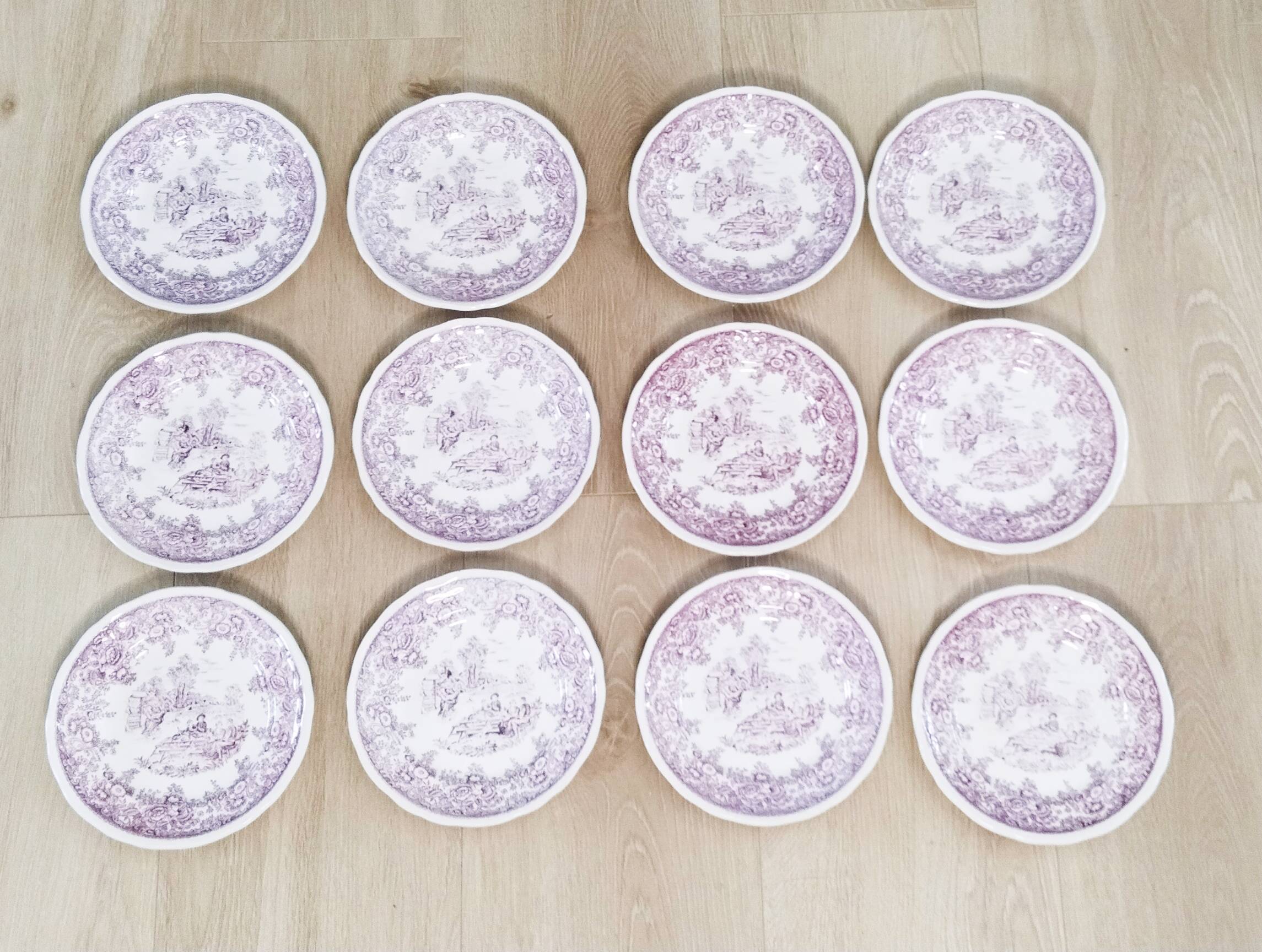 Set of 12 Lunéville earthenware dessert plates