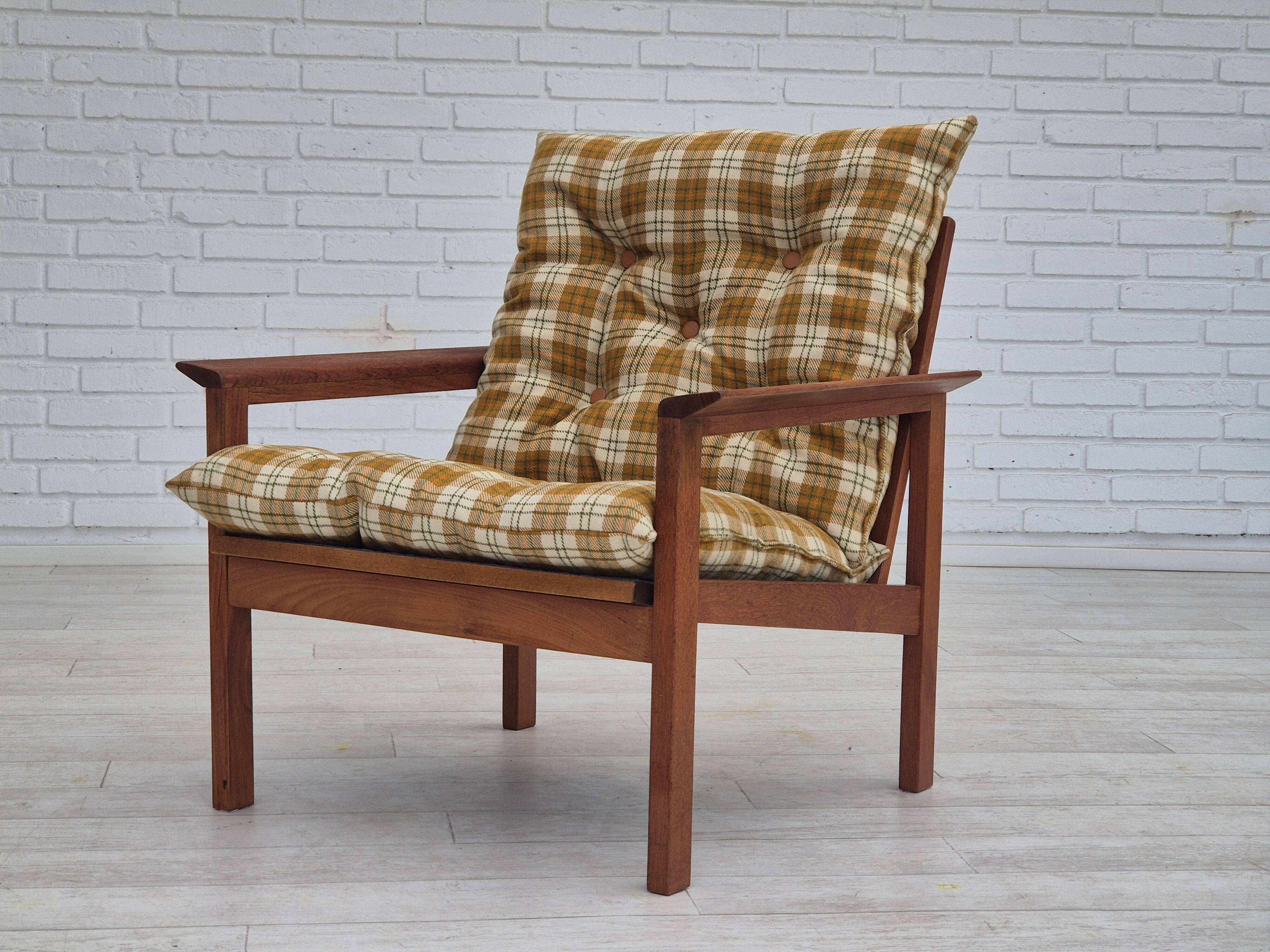 1970s, Danish lounge chair, original condition, furniture wool fabric, teak wood.