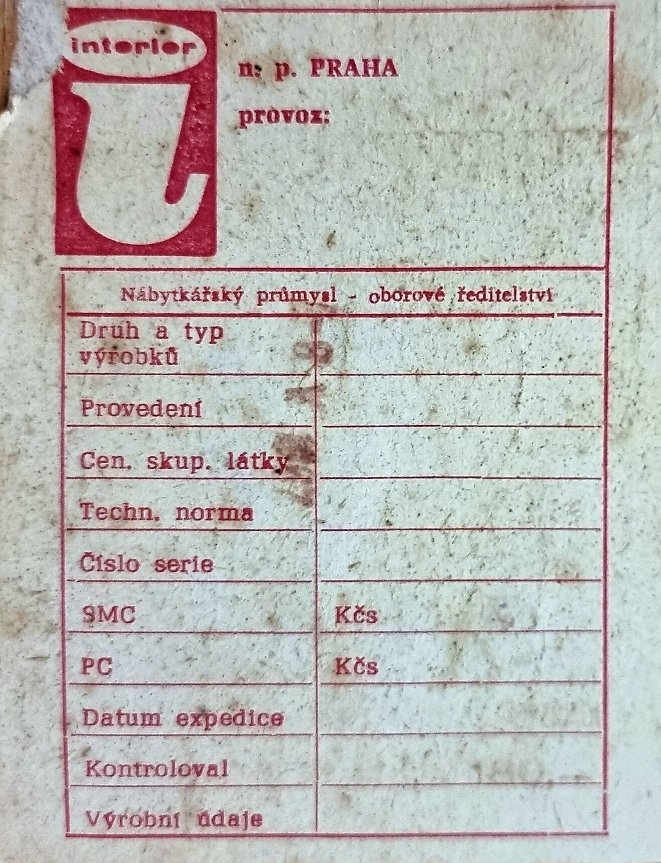 Table basse par Jiri Jiroutek