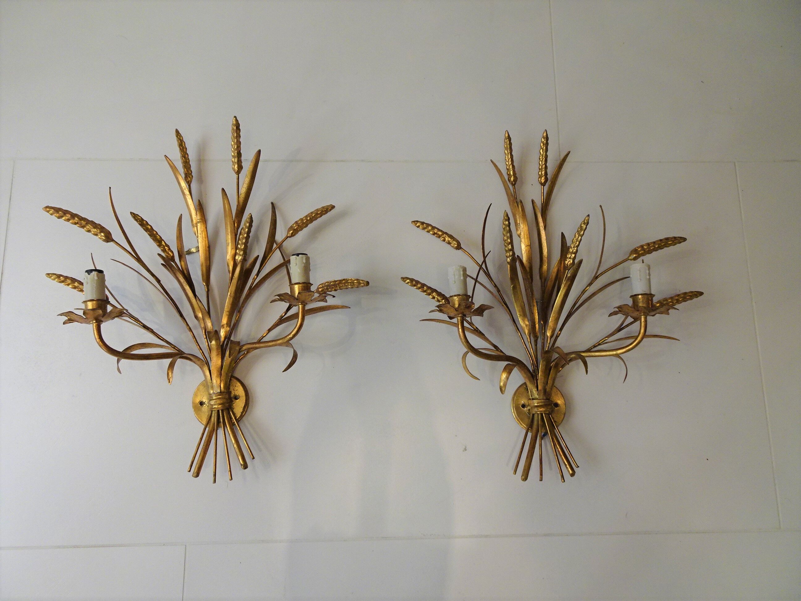 Pair sconces ears of wheat