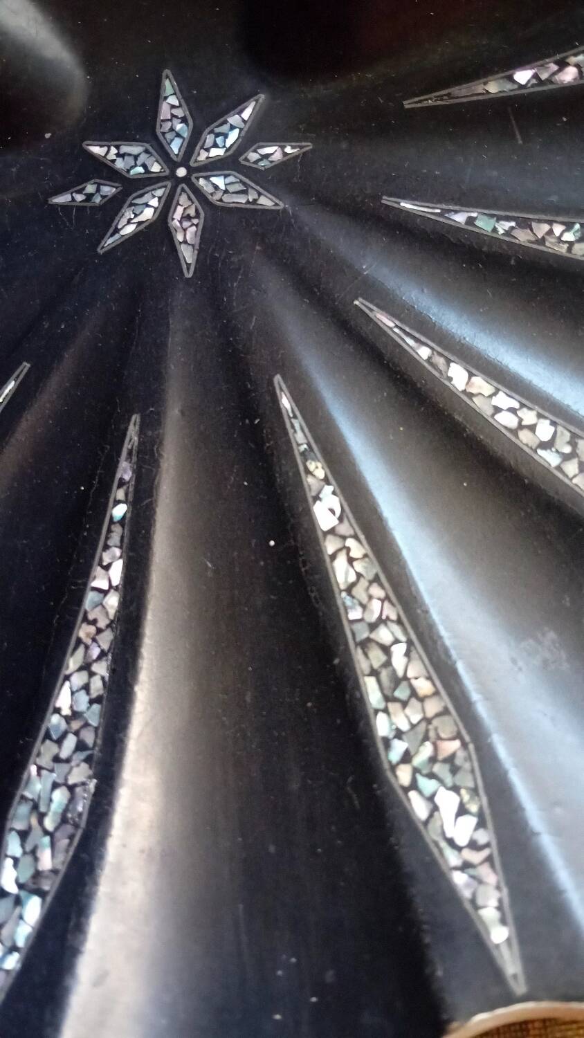 Napoleon III shell pocket emptier, black lacquered