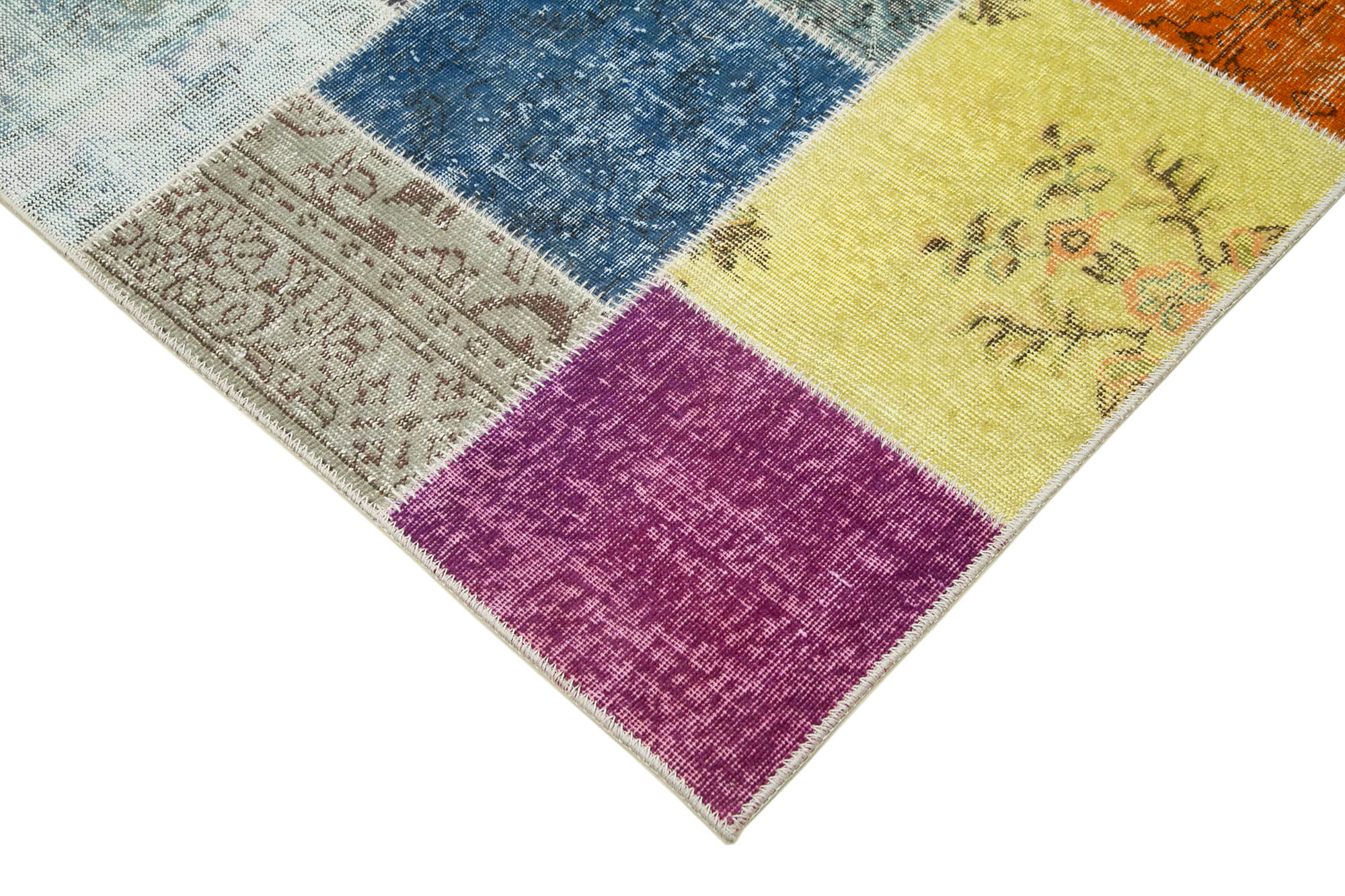Handmade oriental contemporary 205 cm x 297 cm multicolor patchwork carpet