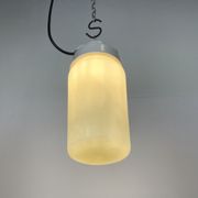 Suspension en porcelaine blanche industrielle avec verre opale, années 1970