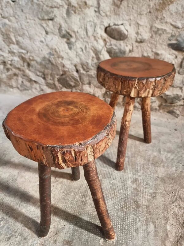 Tabourets tripodes en bois, France années 1960