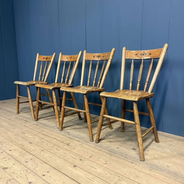 4 chaises hollandaises peintes