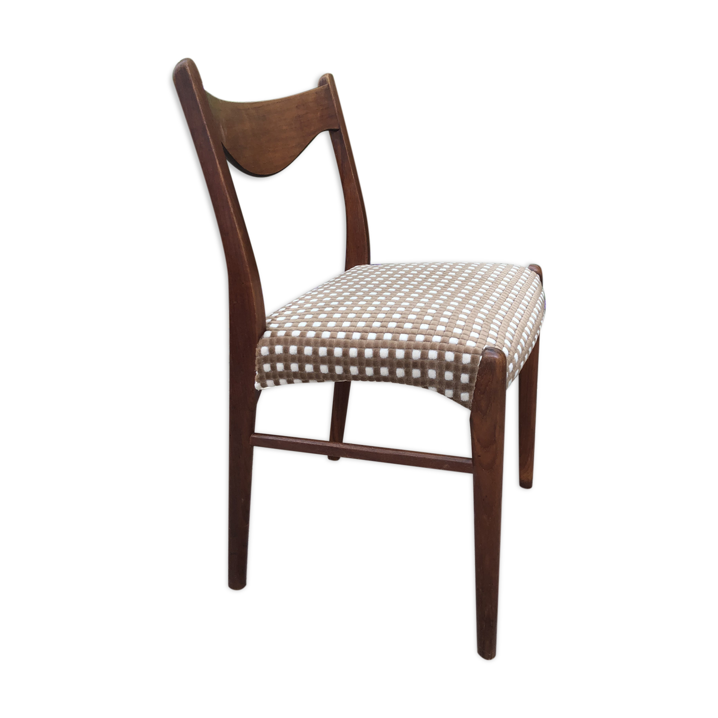 Scandinavian chair
