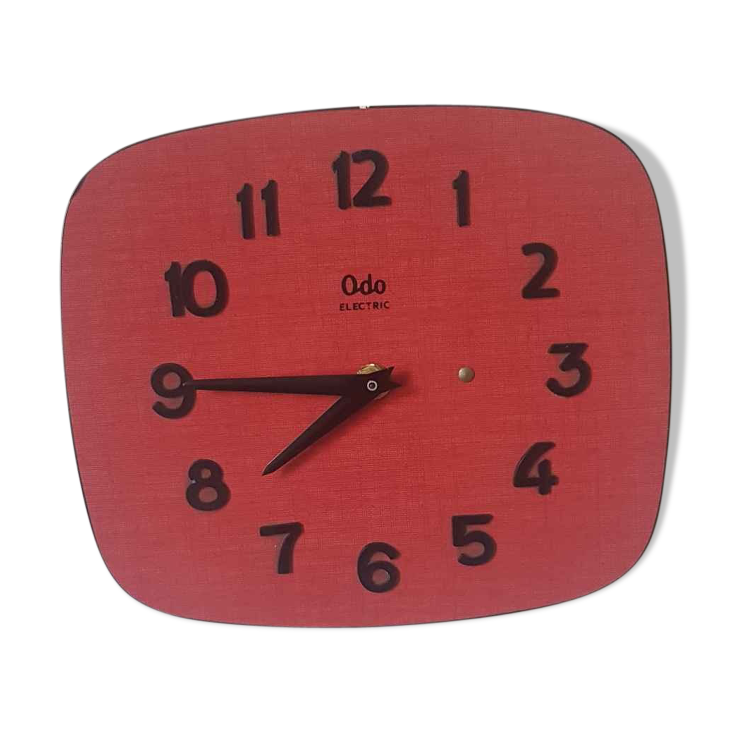 Odo clock in formica