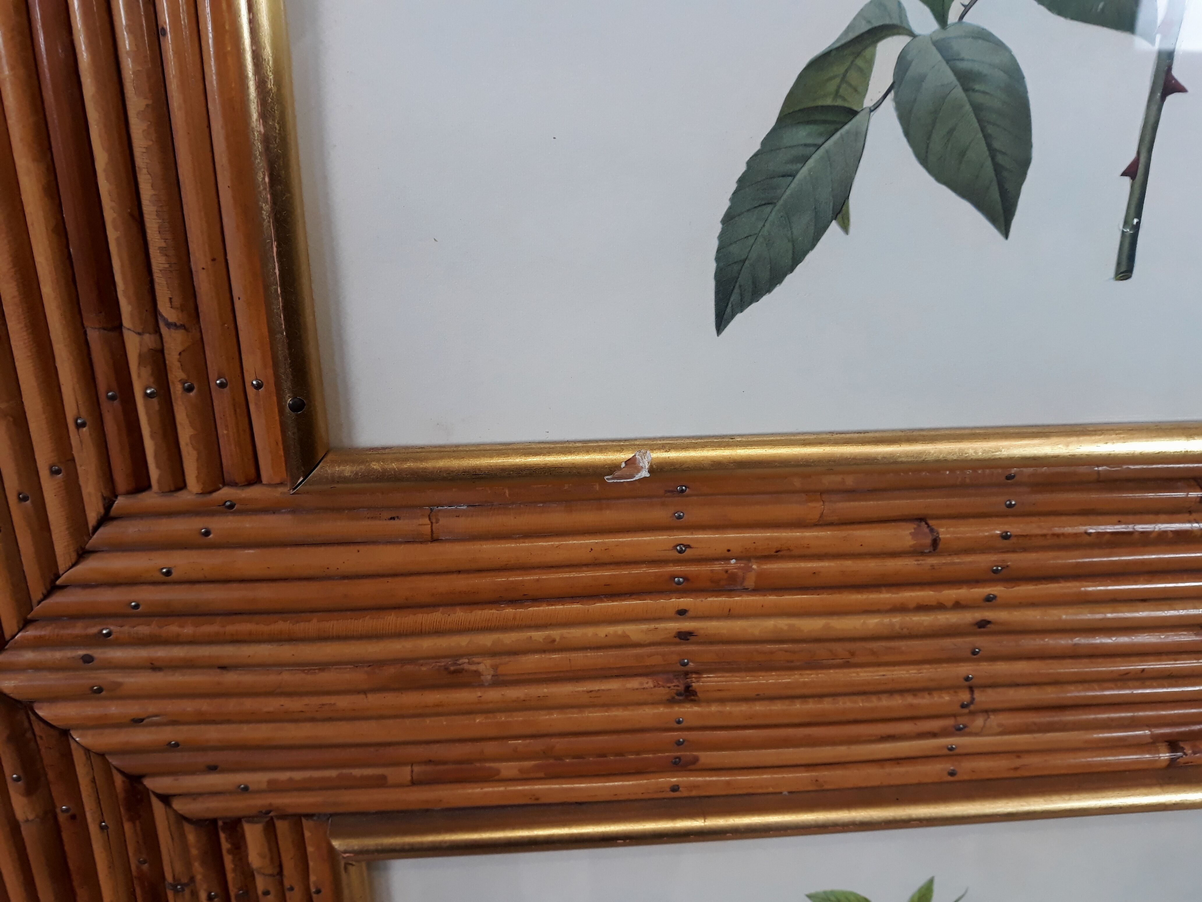 Armoire vintage en rotin