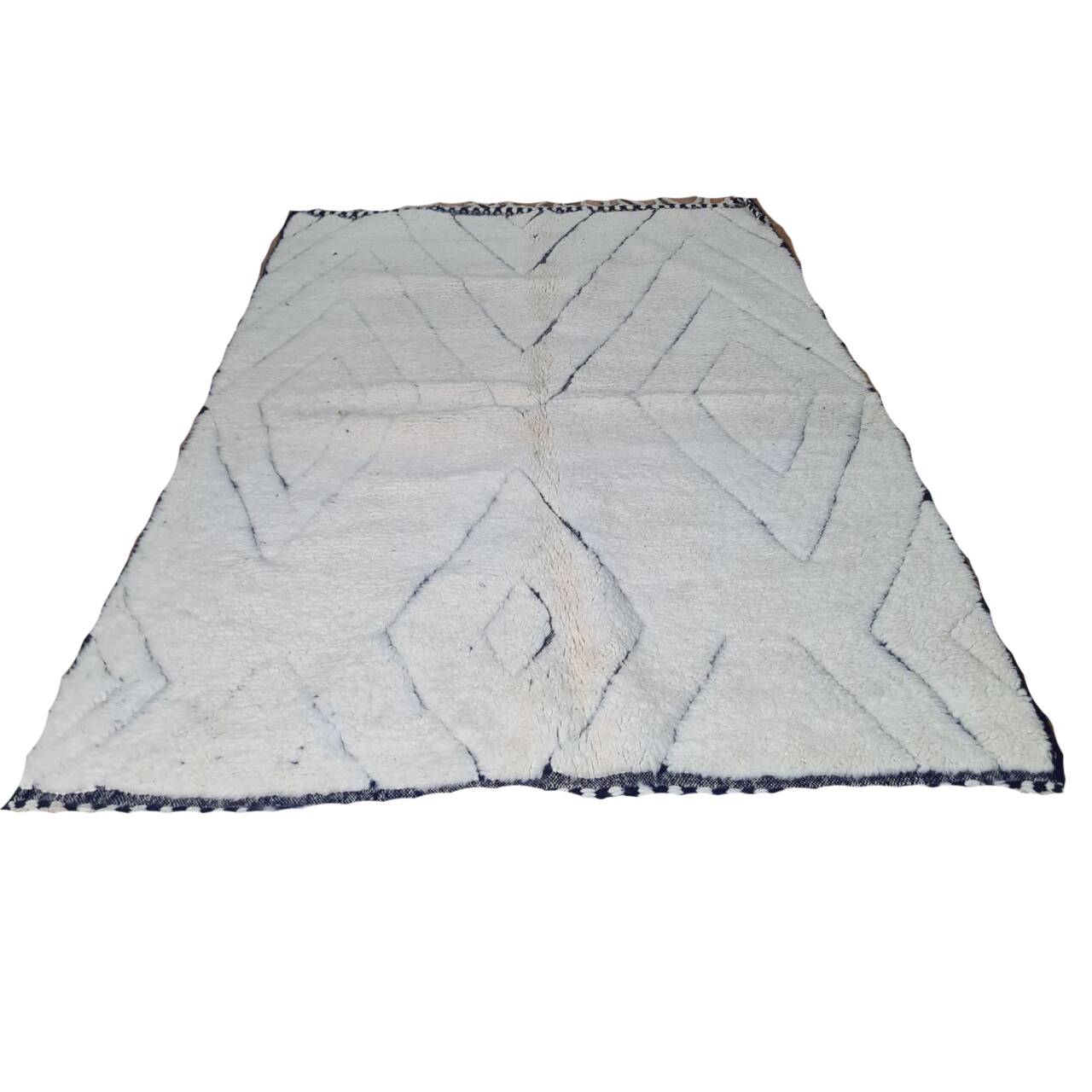 Handmade wool Berber rug 250 x 150 cm