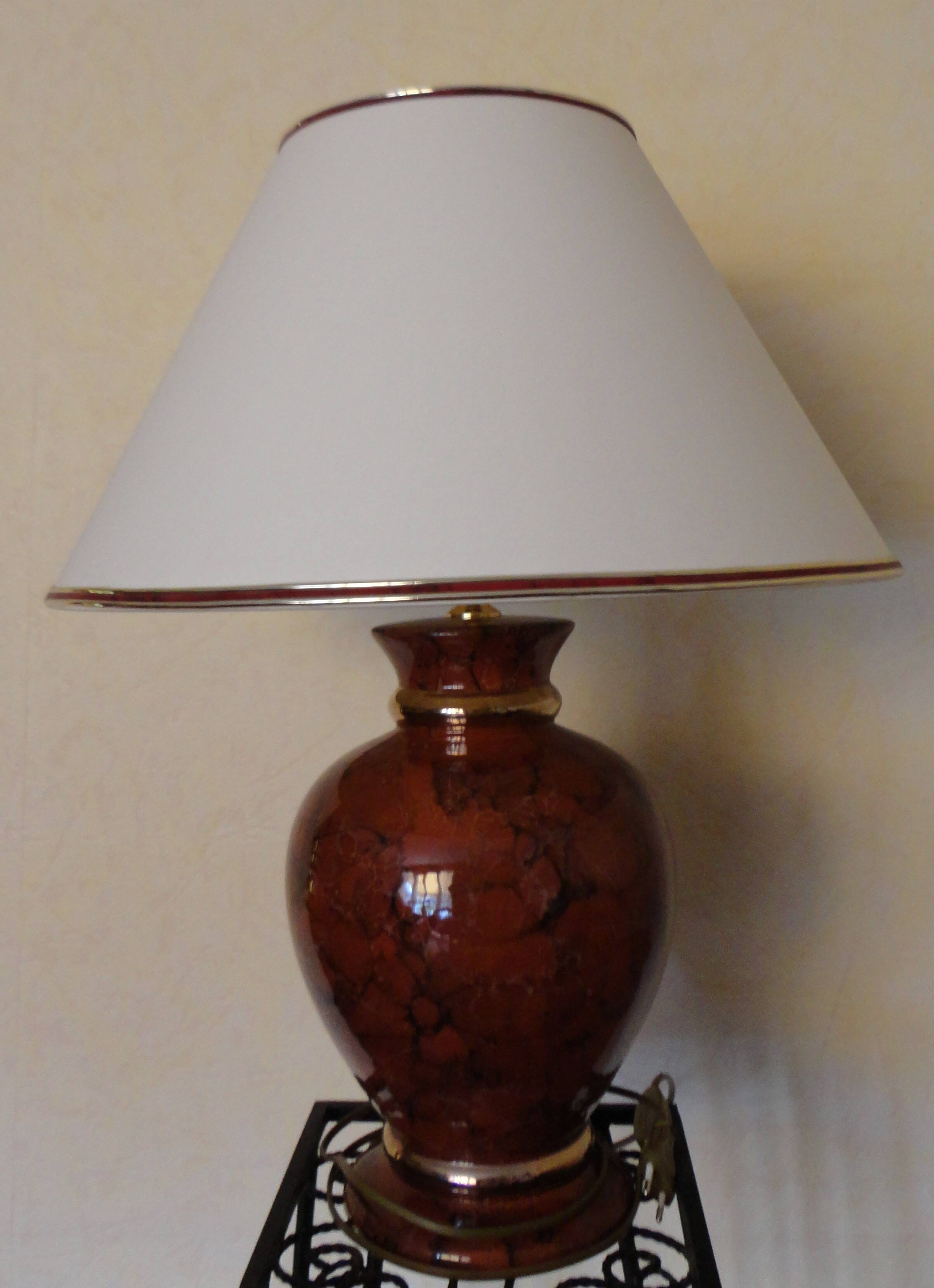 Pretty ceramic table lamp