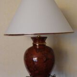 Pretty ceramic table lamp