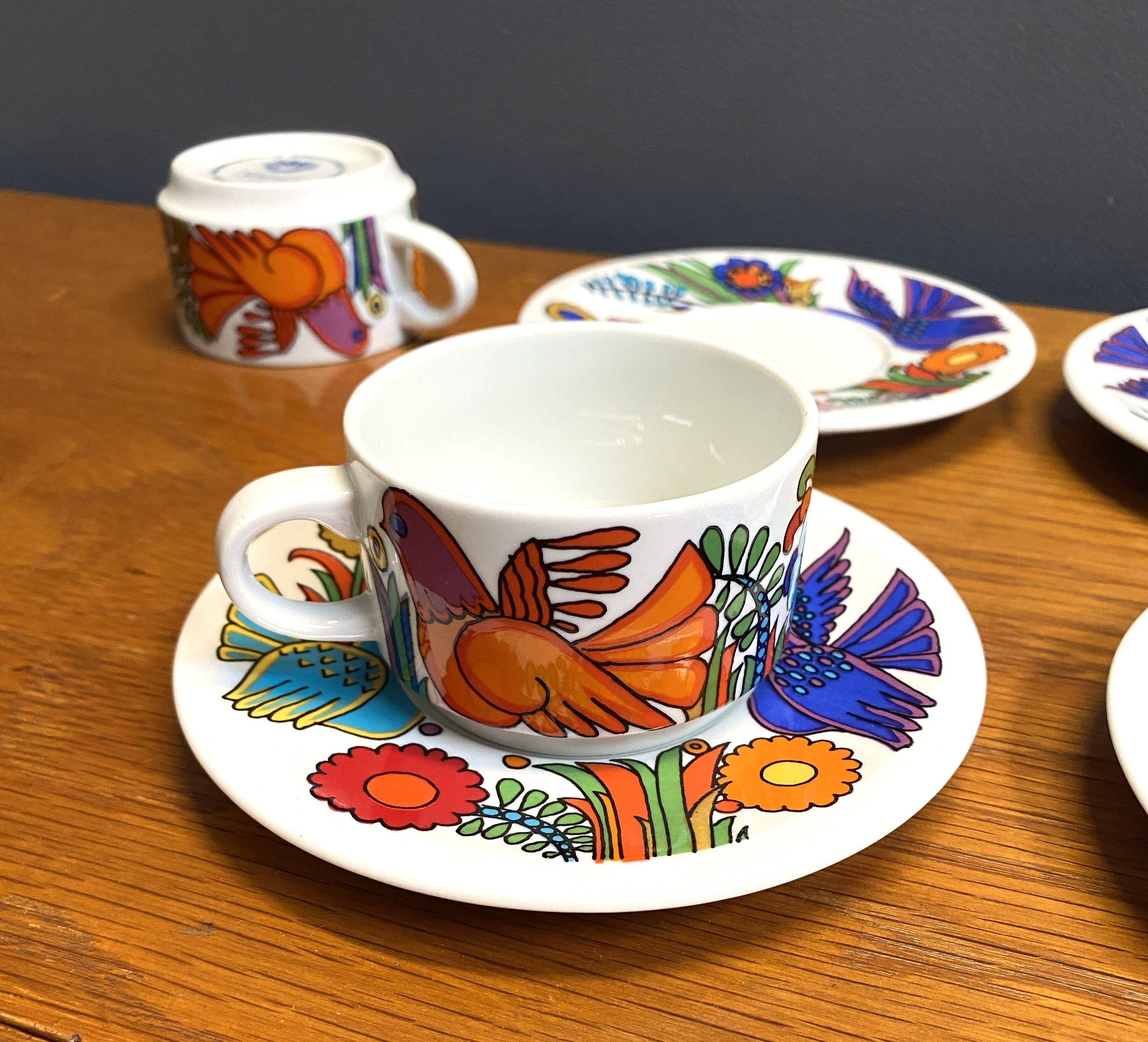 Set of 4 Mokka cups and saucers, acapulco design by villeroy & boch.