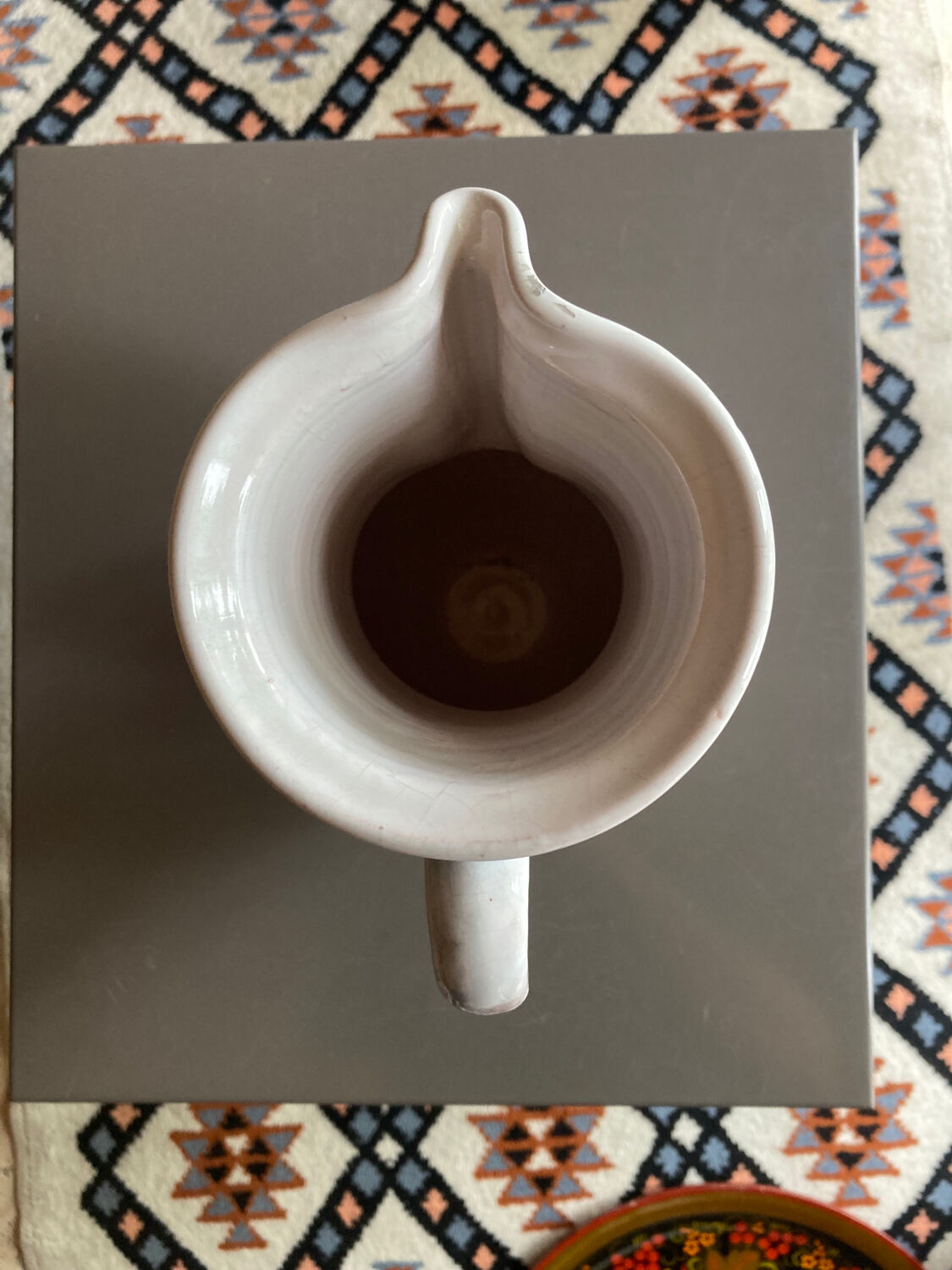 Cruche en ceramique signée Le Brescon