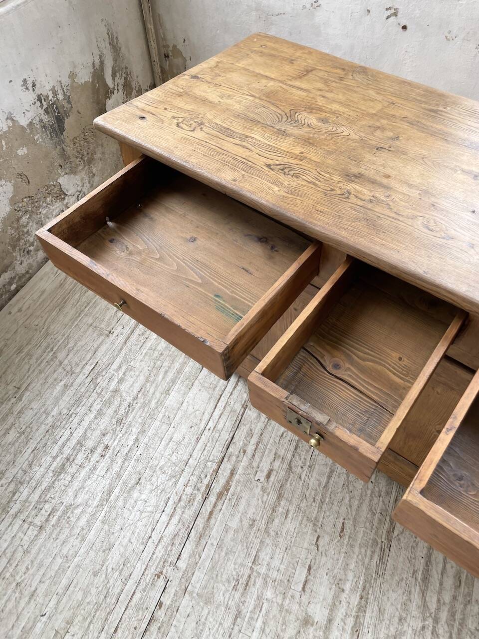 Oak and pine counter 1950