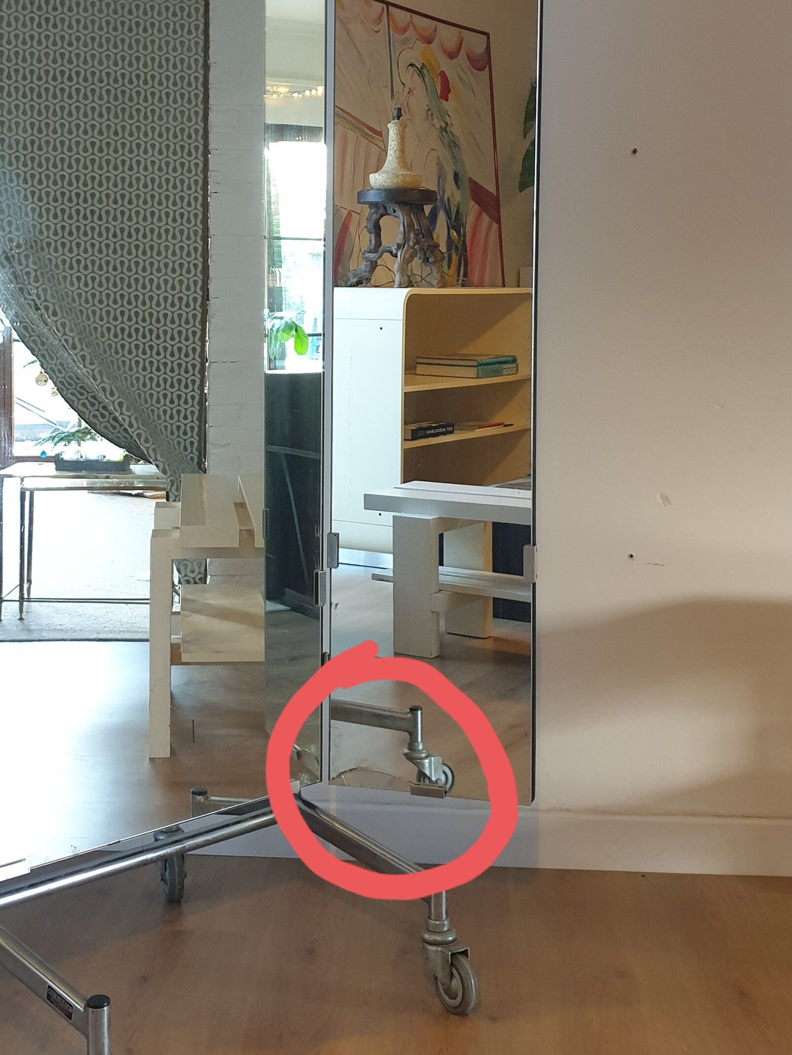 XL triptych mirror on wheels