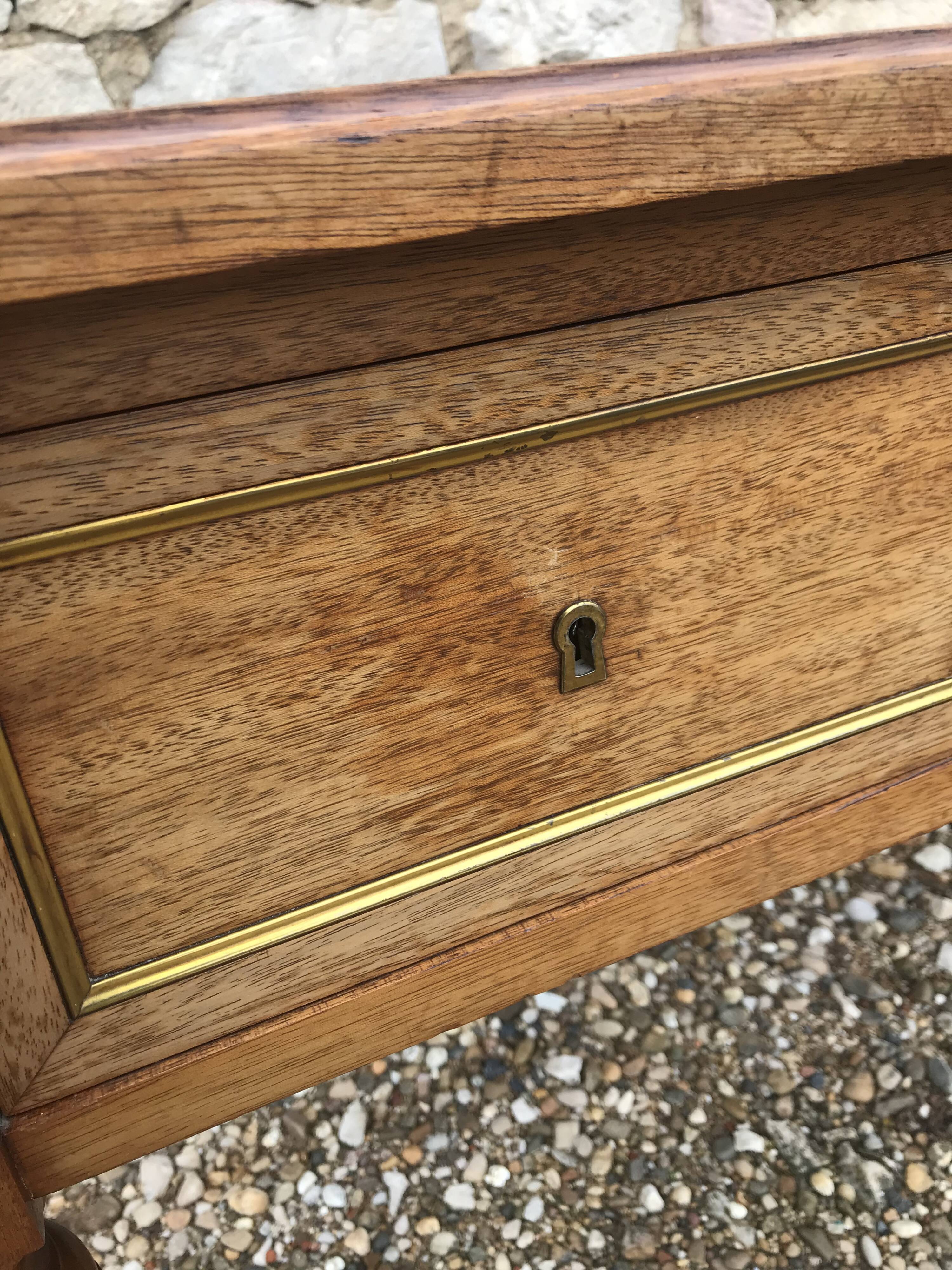 Desk Louis XVI style